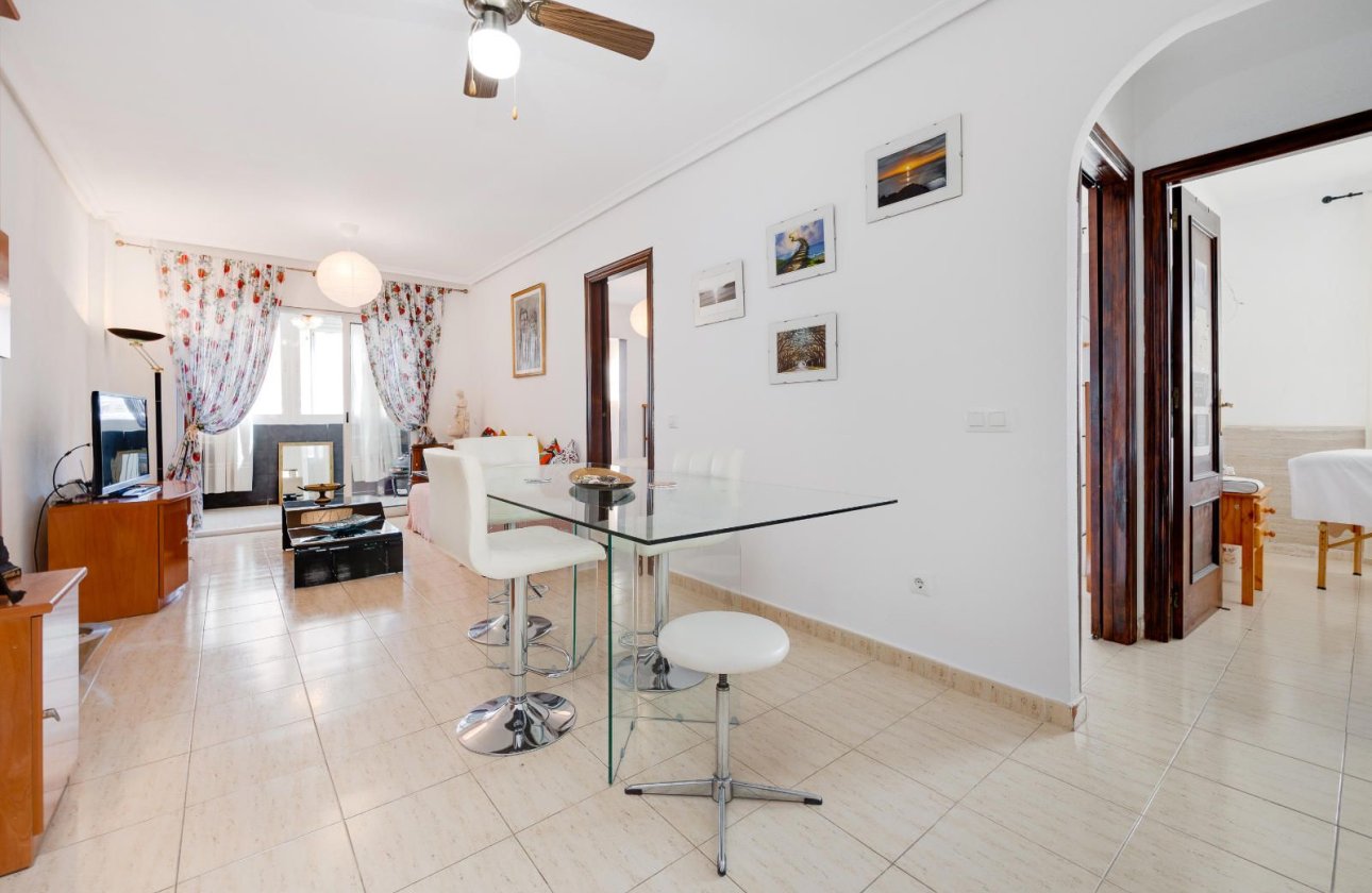 Használt ingatlanok - Apartman / lakás -
Torrevieja - San Luis