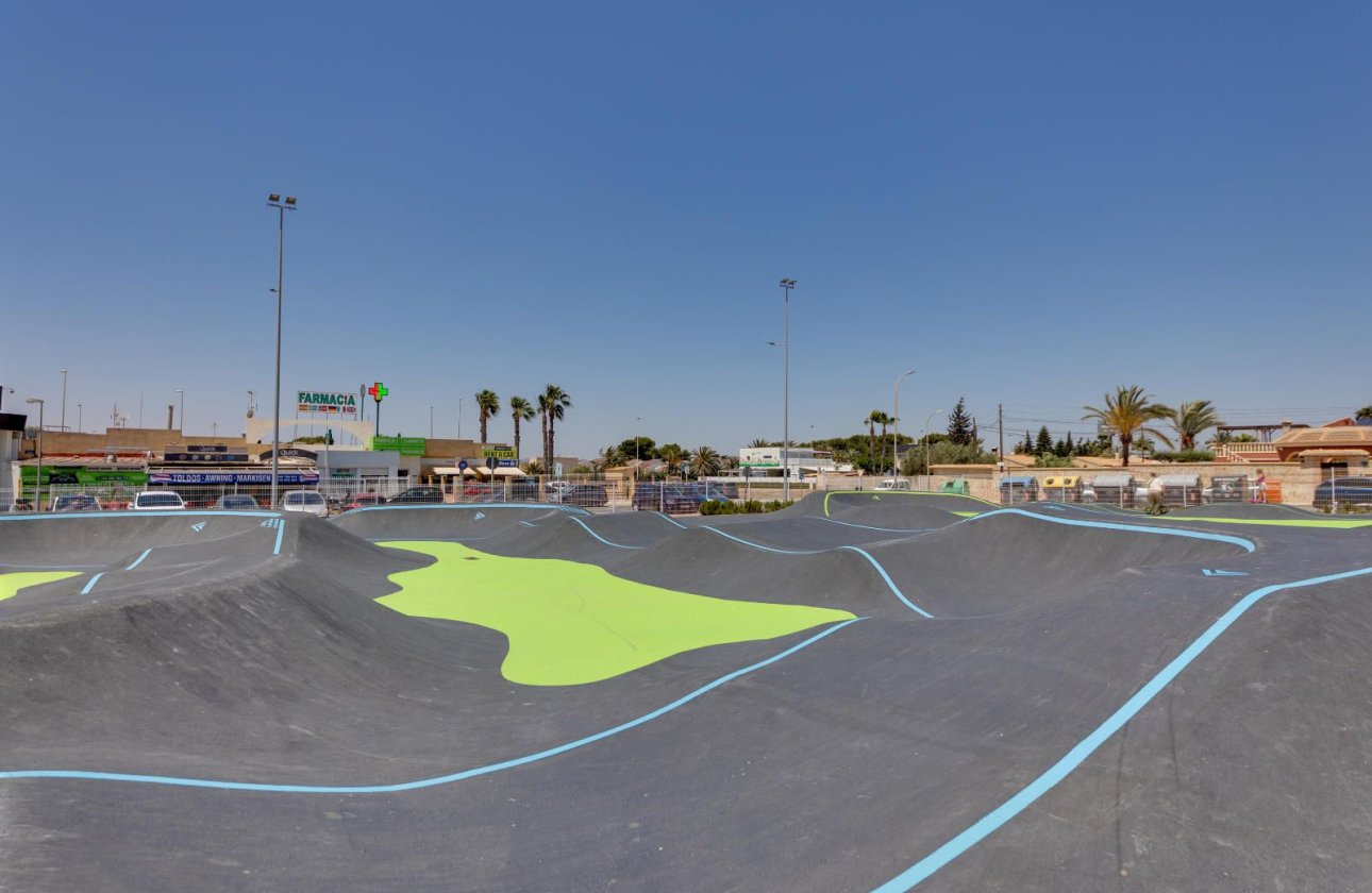 Használt ingatlanok - Apartman / lakás -
Torrevieja - San Luis