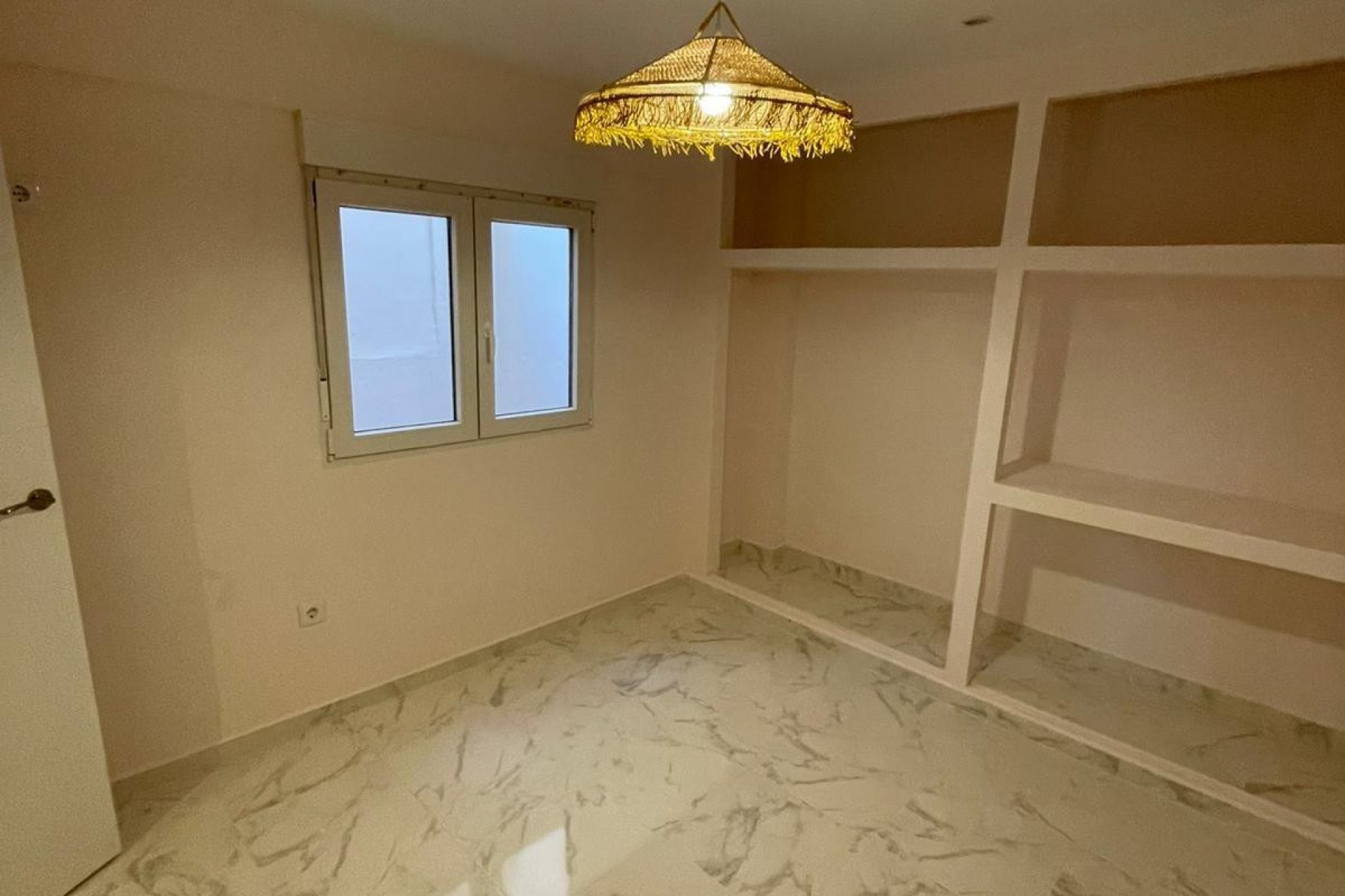 Használt ingatlanok - Apartman / lakás -
Torrevieja - Torrevieja Centro