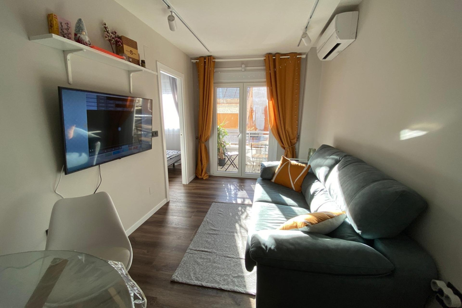 Használt ingatlanok - Apartman / lakás -
Torrevieja - Torrevieja Centro