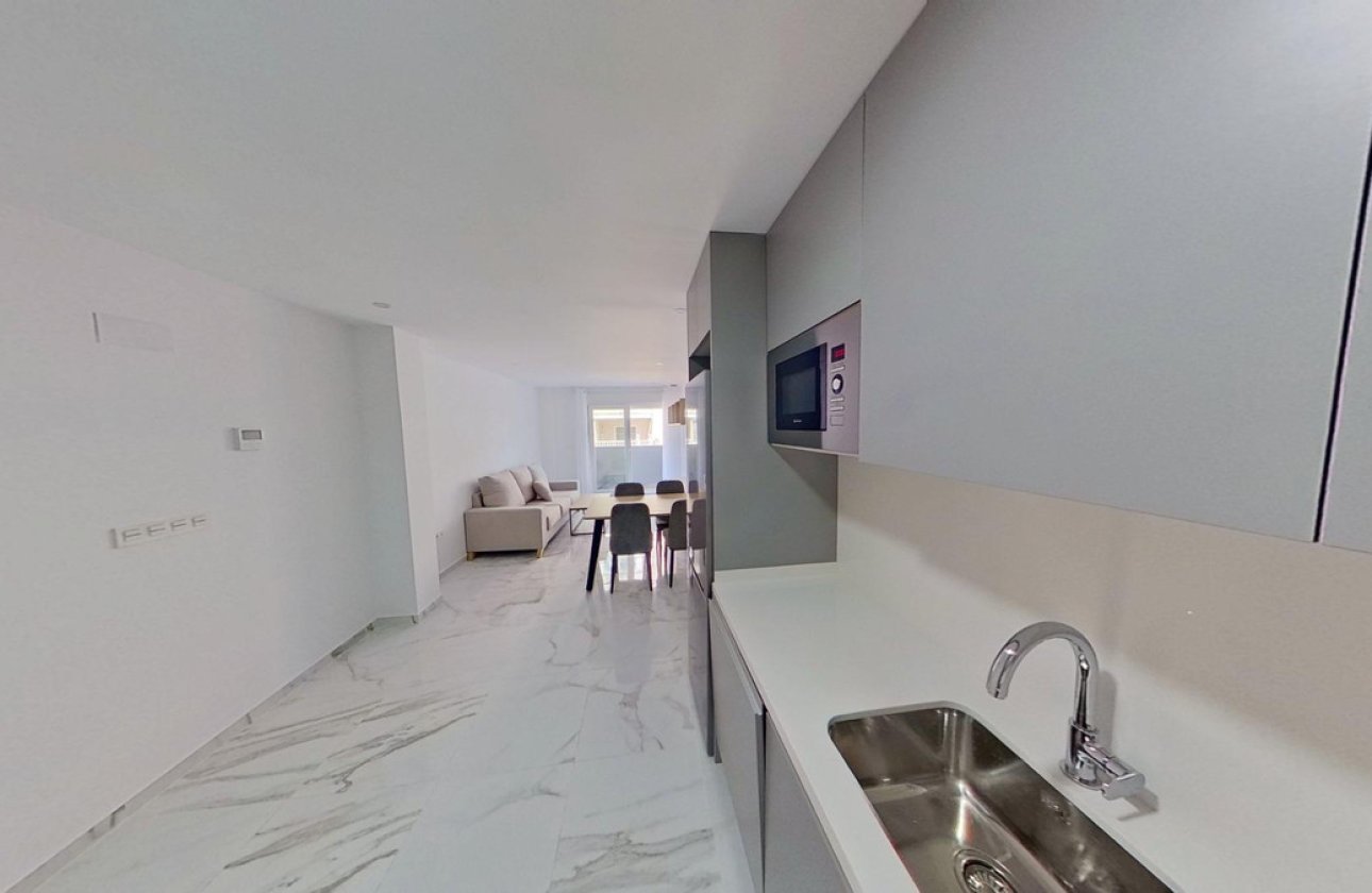 Használt ingatlanok - Apartman / lakás -
Torrevieja - Torrevieja Centro