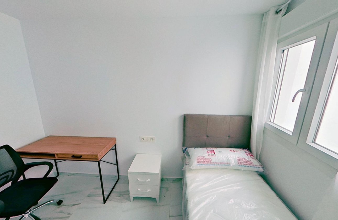 Használt ingatlanok - Apartman / lakás -
Torrevieja - Torrevieja Centro