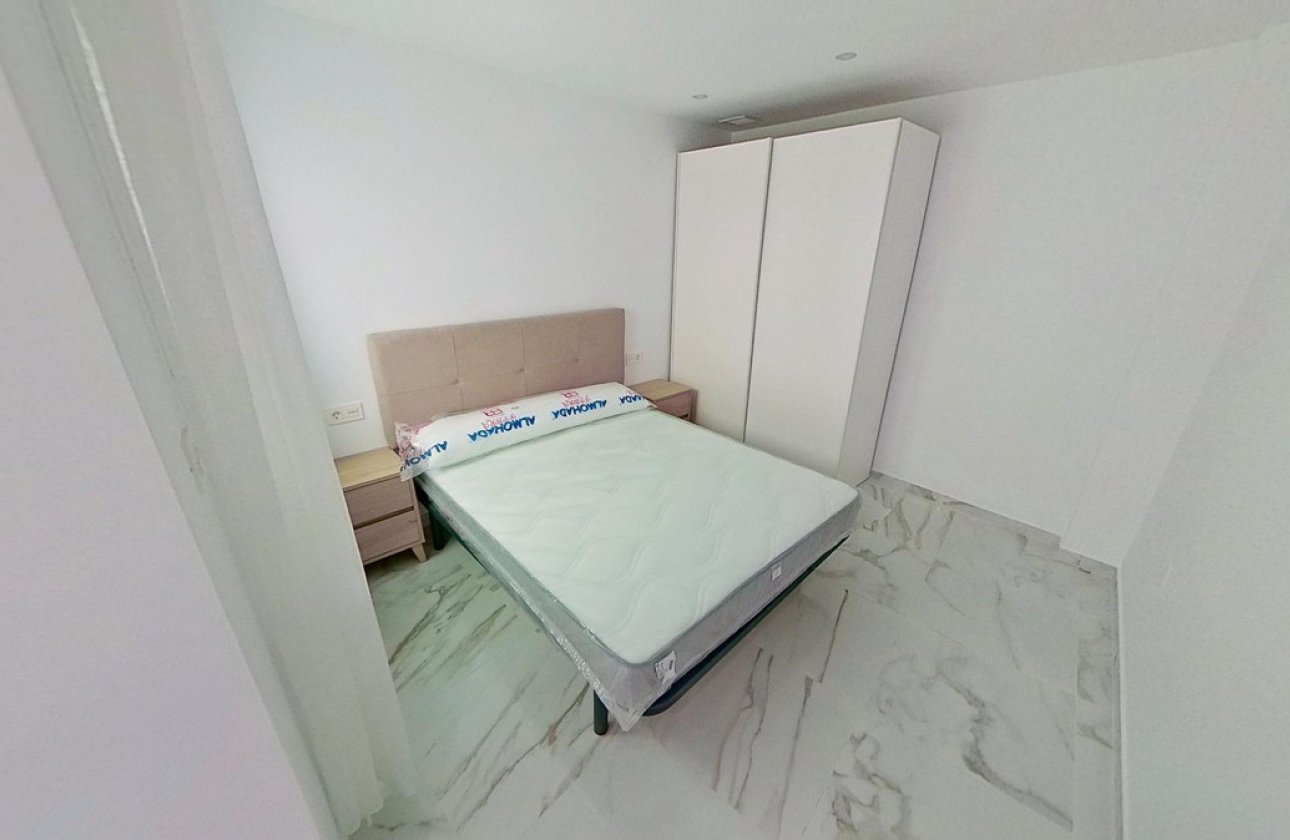 Használt ingatlanok - Apartman / lakás -
Torrevieja - Torrevieja Centro