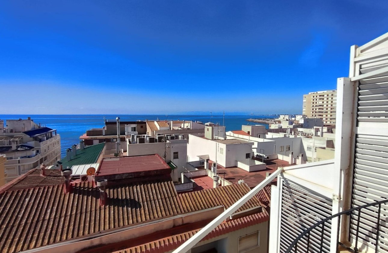 Használt ingatlanok - Apartman / lakás -
Torrevieja - Torrevieja Centro