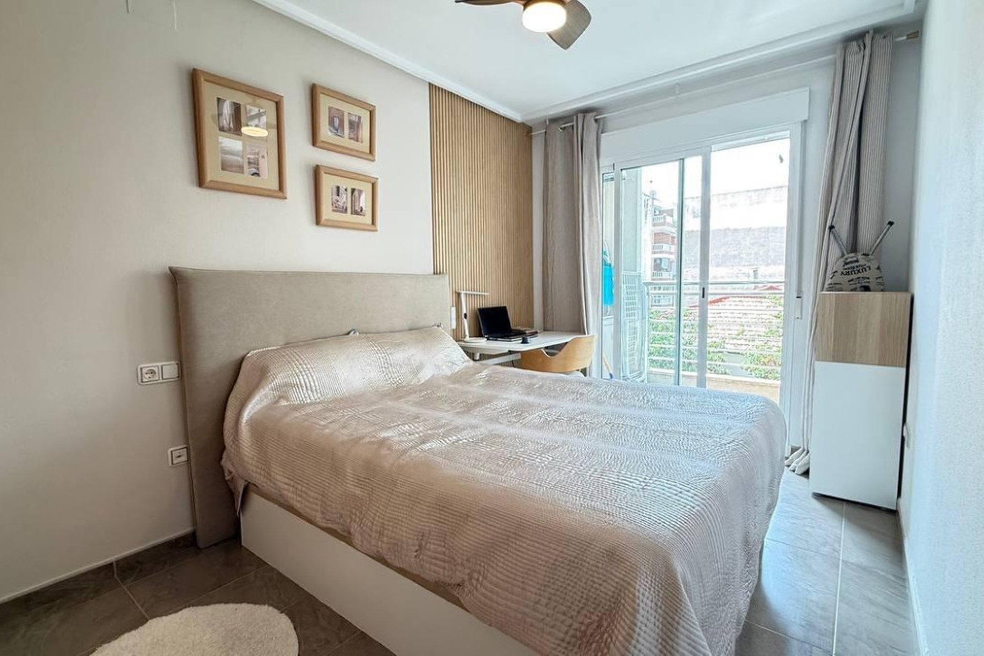 Használt ingatlanok - Apartman / lakás -
Torrevieja - Torrevieja Centro