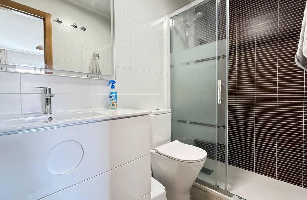 Használt ingatlanok - Apartman / lakás -
Torrevieja - Torrevieja Centro