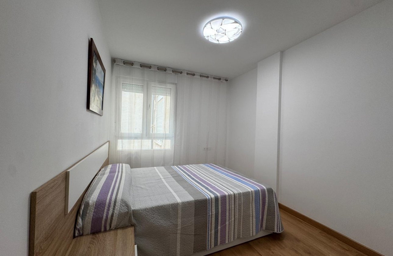 Használt ingatlanok - Apartman / lakás -
Torrevieja - Torrevieja Centro