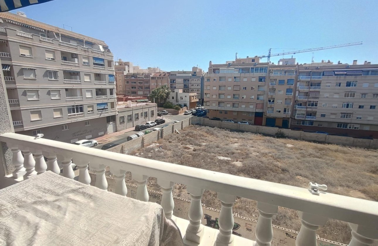 Használt ingatlanok - Apartman / lakás -
Torrevieja - Torrevieja Centro