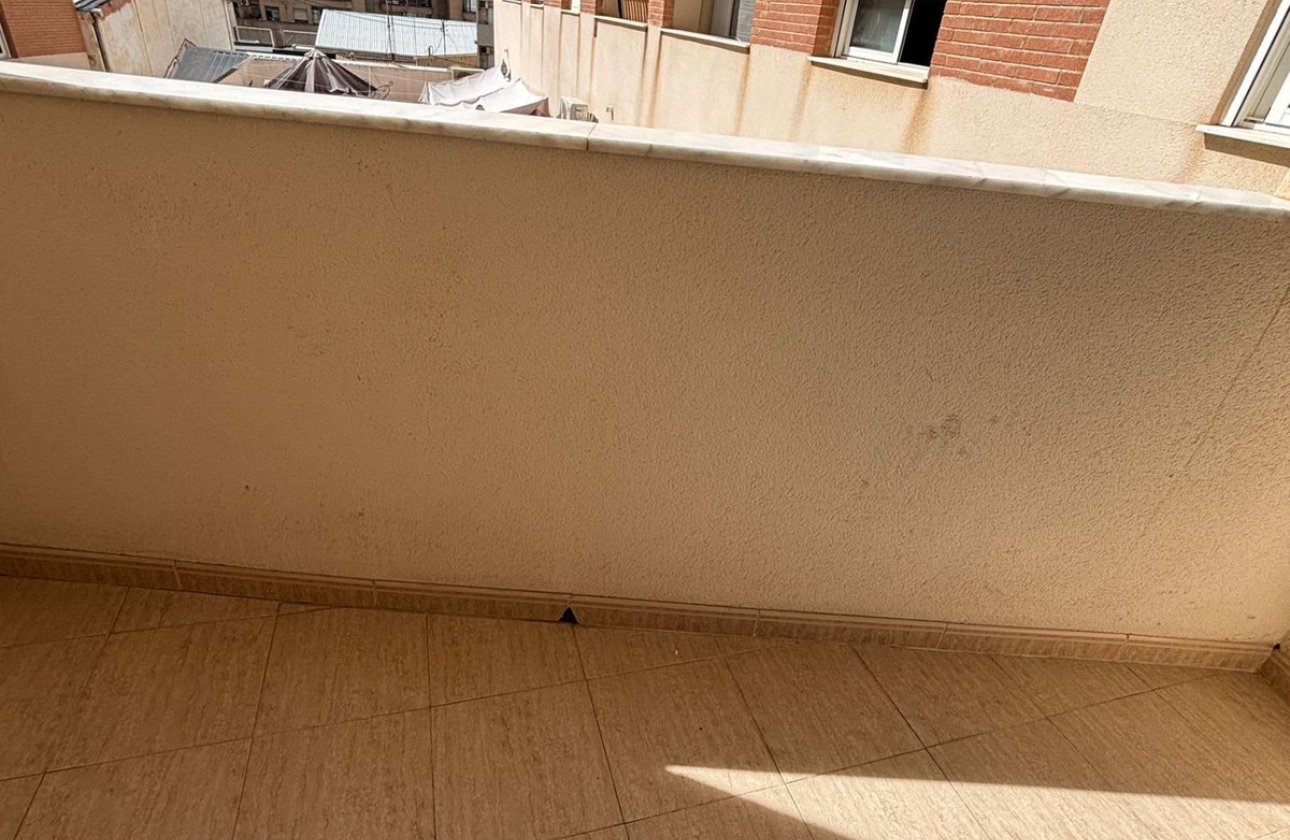 Használt ingatlanok - Apartman / lakás -
Torrevieja - Torrevieja Centro