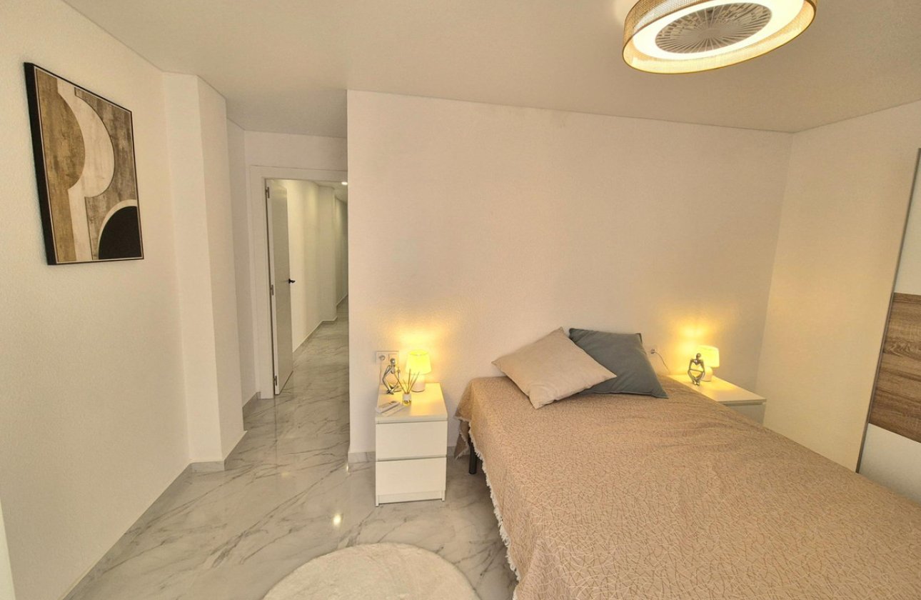 Használt ingatlanok - Apartman / lakás -
Torrevieja - Torrevieja Centro