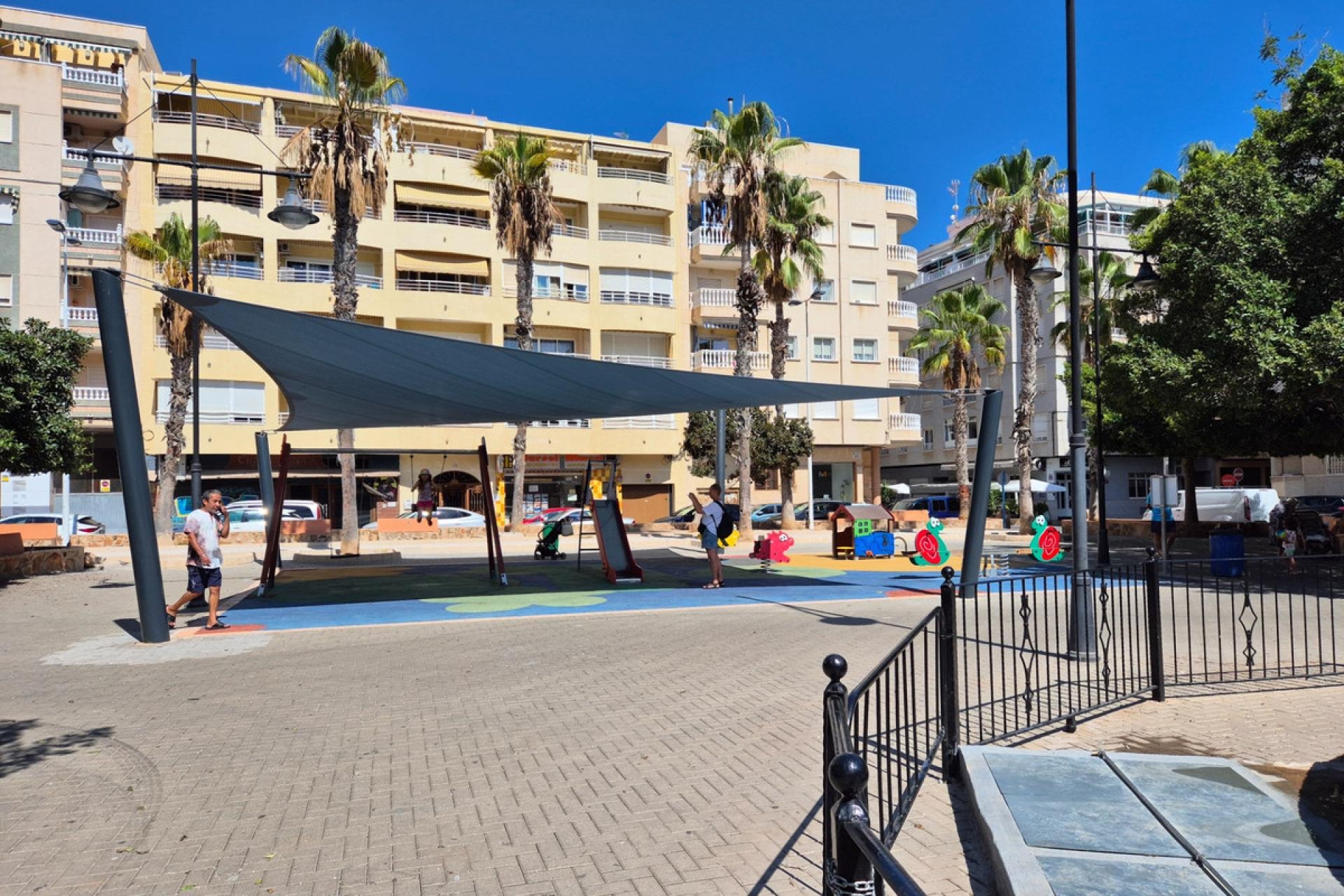 Használt ingatlanok - Apartman / lakás -
Torrevieja - Torrevieja Centro