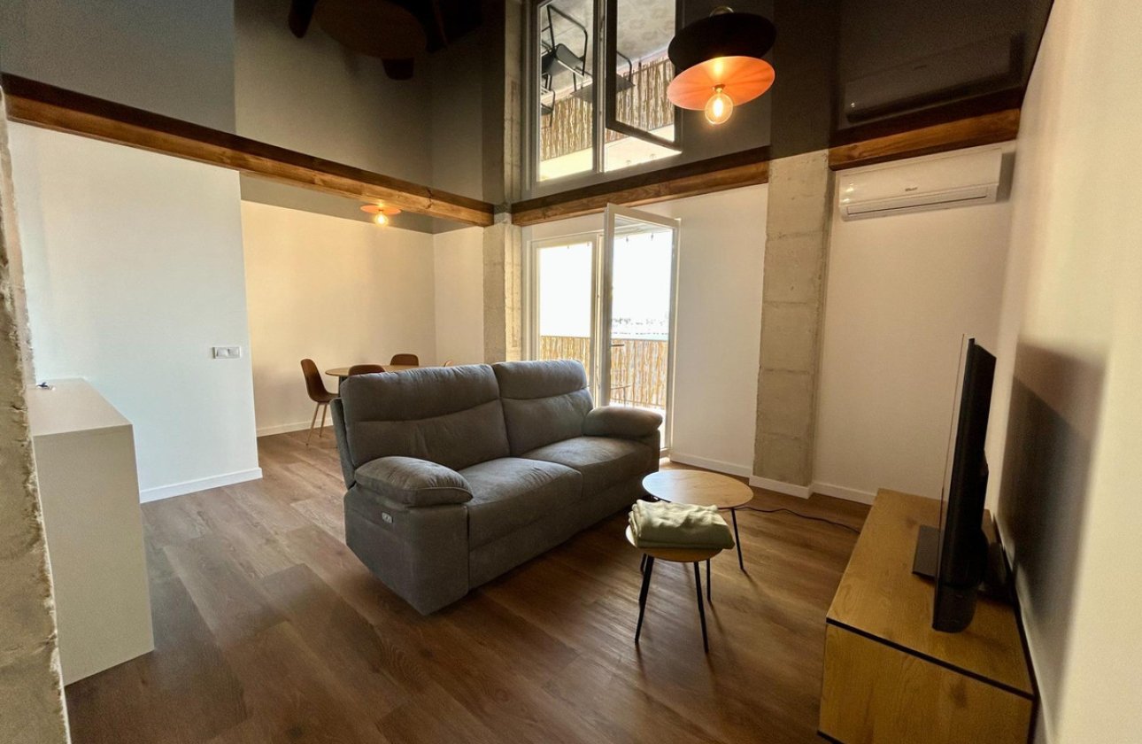 Használt ingatlanok - Apartman / lakás -
Torrevieja - Torrevieja Centro