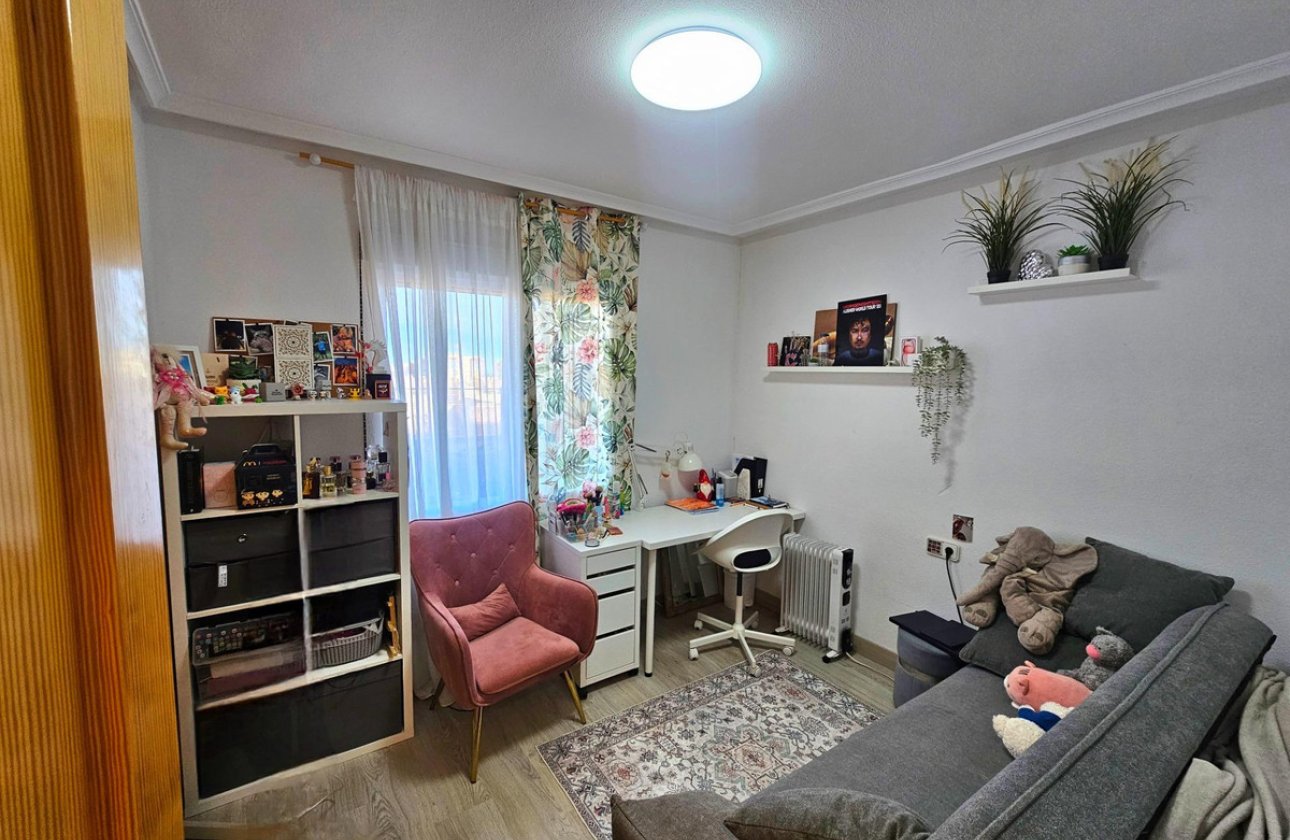 Használt ingatlanok - Apartman / lakás -
Torrevieja - Torrevieja Centro