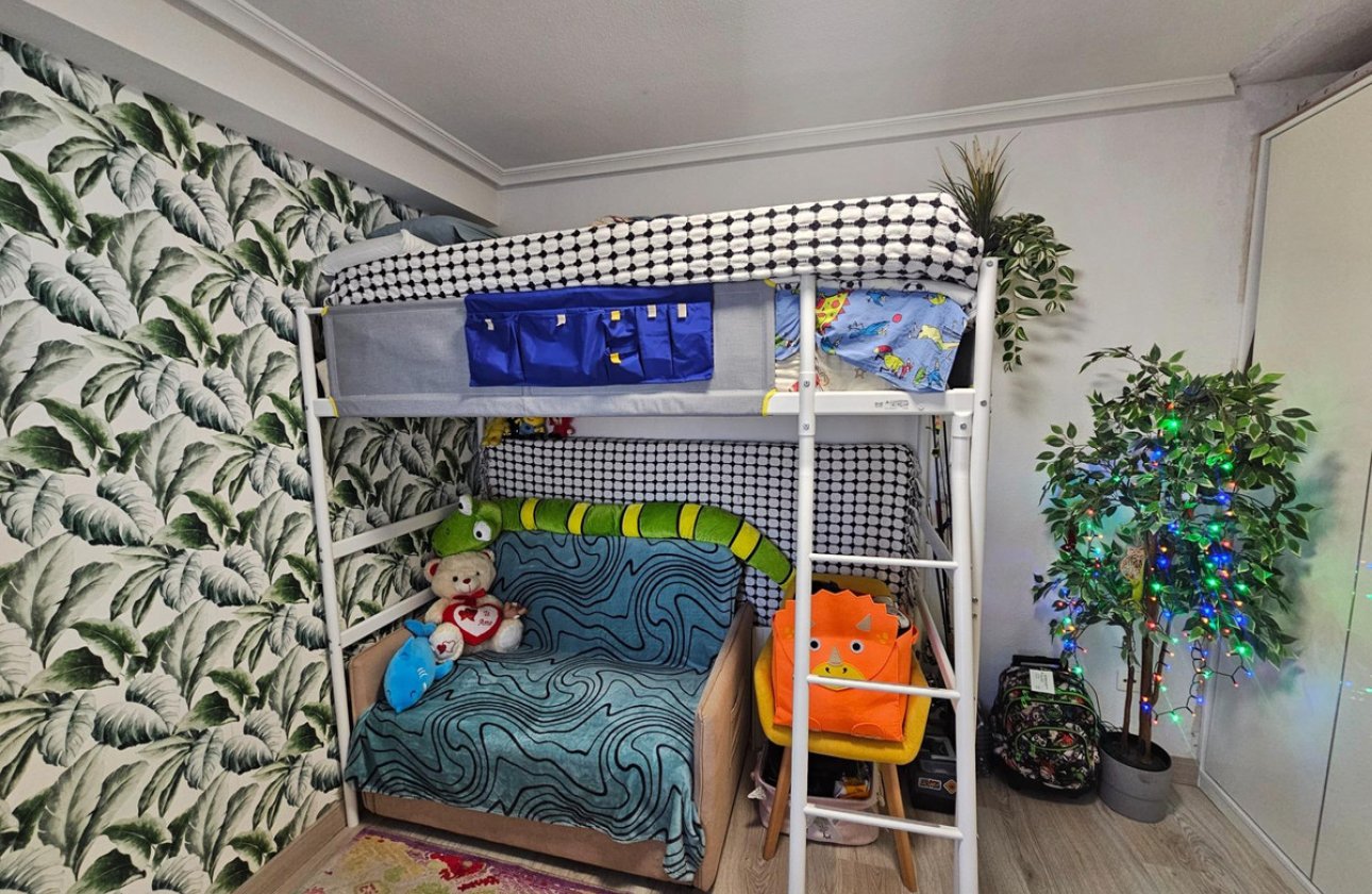 Használt ingatlanok - Apartman / lakás -
Torrevieja - Torrevieja Centro