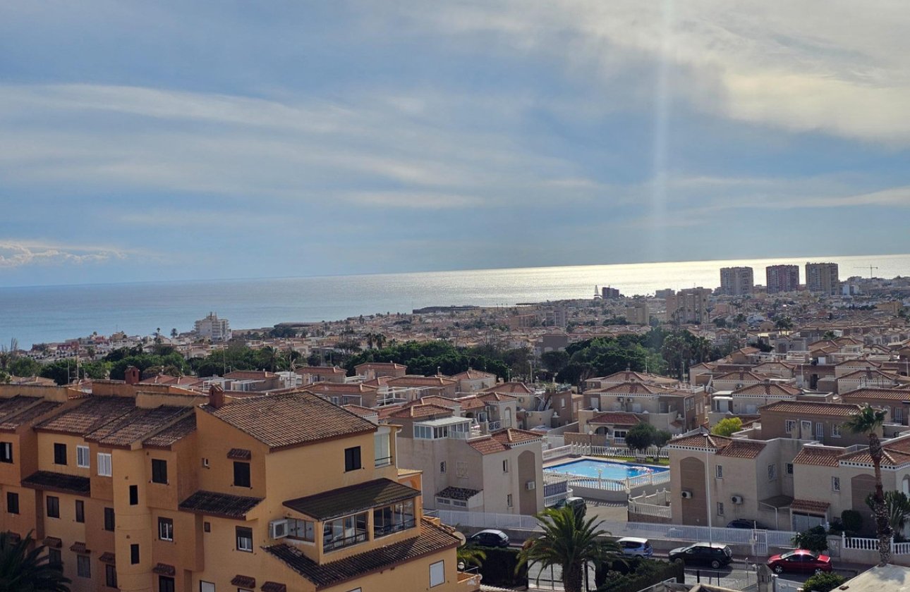 Használt ingatlanok - Apartman / lakás -
Torrevieja - Torrevieja Centro