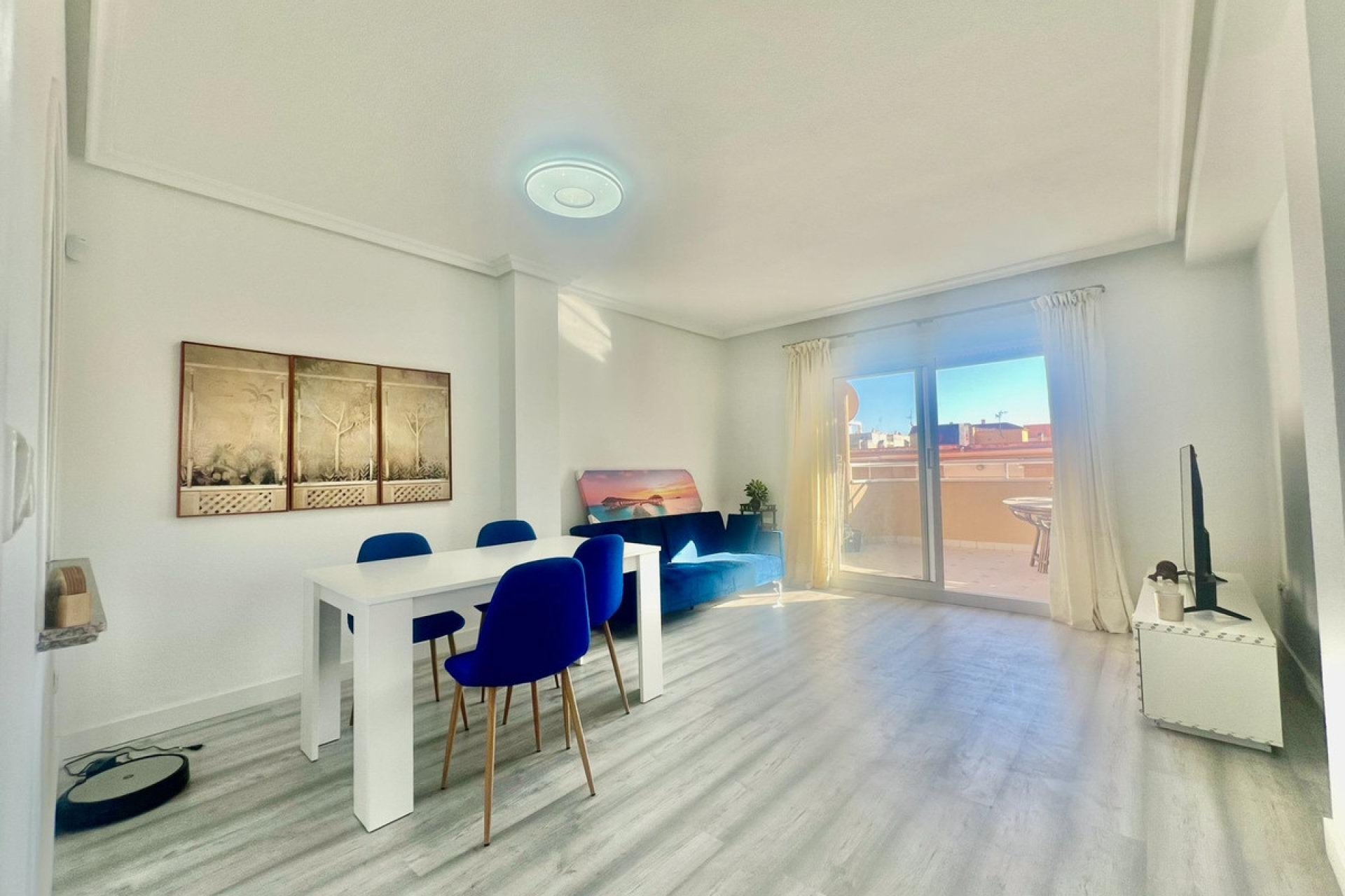 Használt ingatlanok - Apartman / lakás -
Torrevieja - Torrevieja Centro