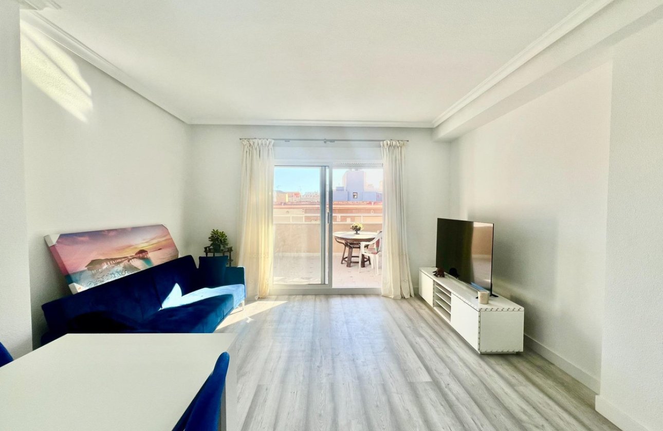 Használt ingatlanok - Apartman / lakás -
Torrevieja - Torrevieja Centro