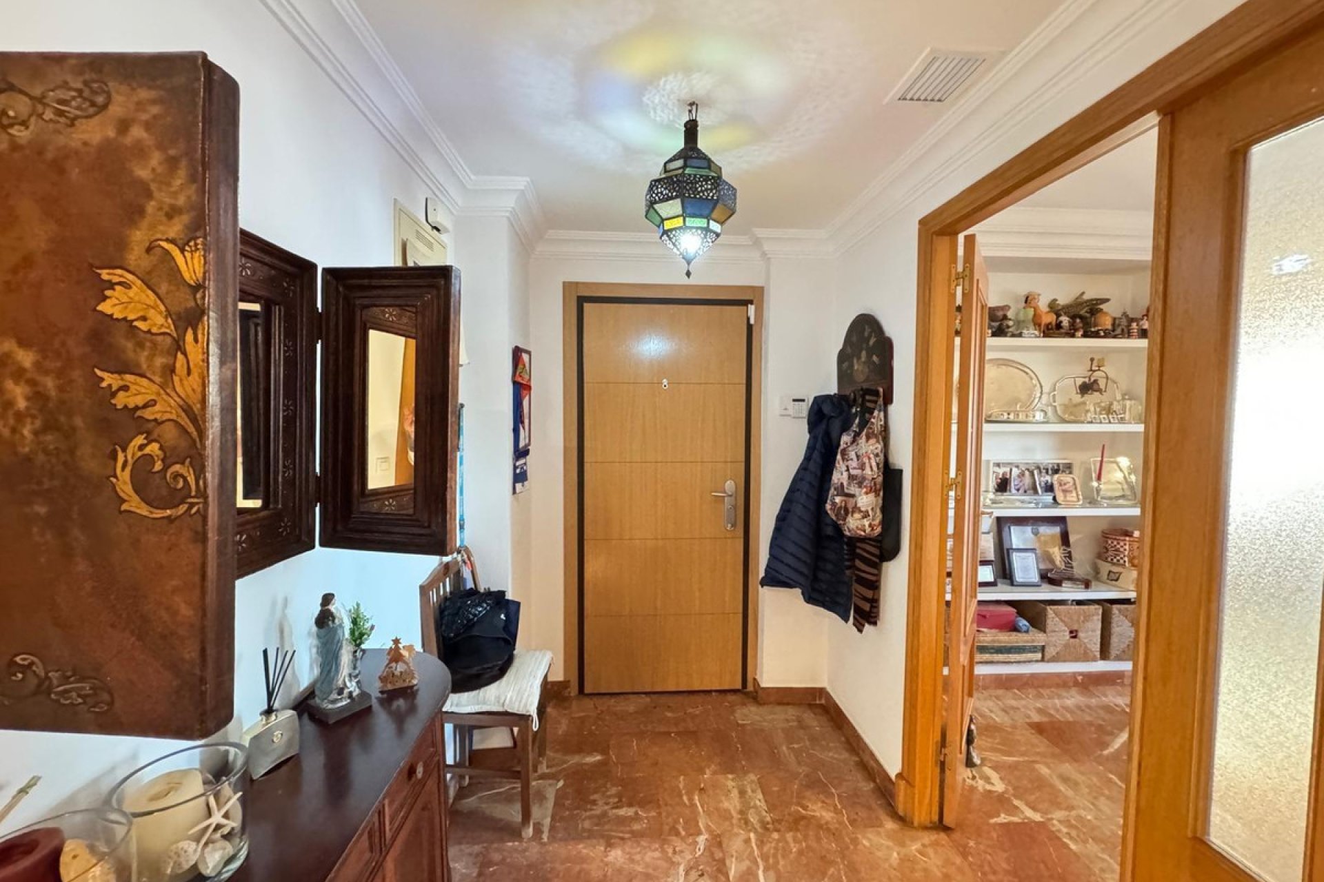Használt ingatlanok - Apartman / lakás -
Torrevieja - Torrevieja Centro
