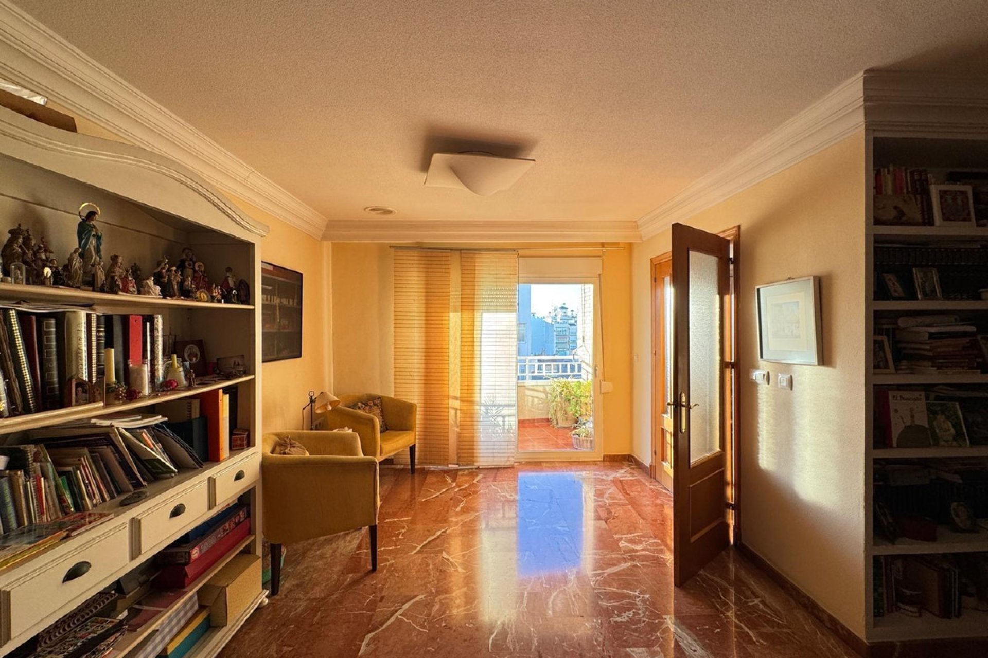 Használt ingatlanok - Apartman / lakás -
Torrevieja - Torrevieja Centro