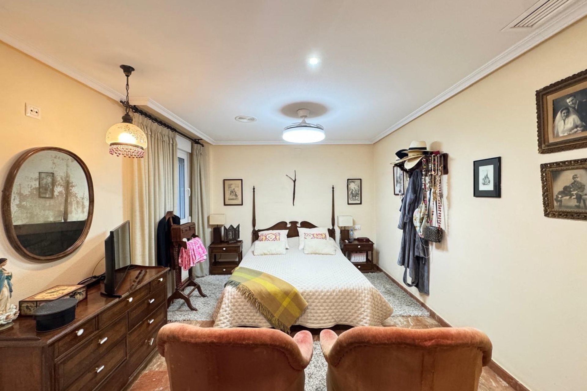 Használt ingatlanok - Apartman / lakás -
Torrevieja - Torrevieja Centro