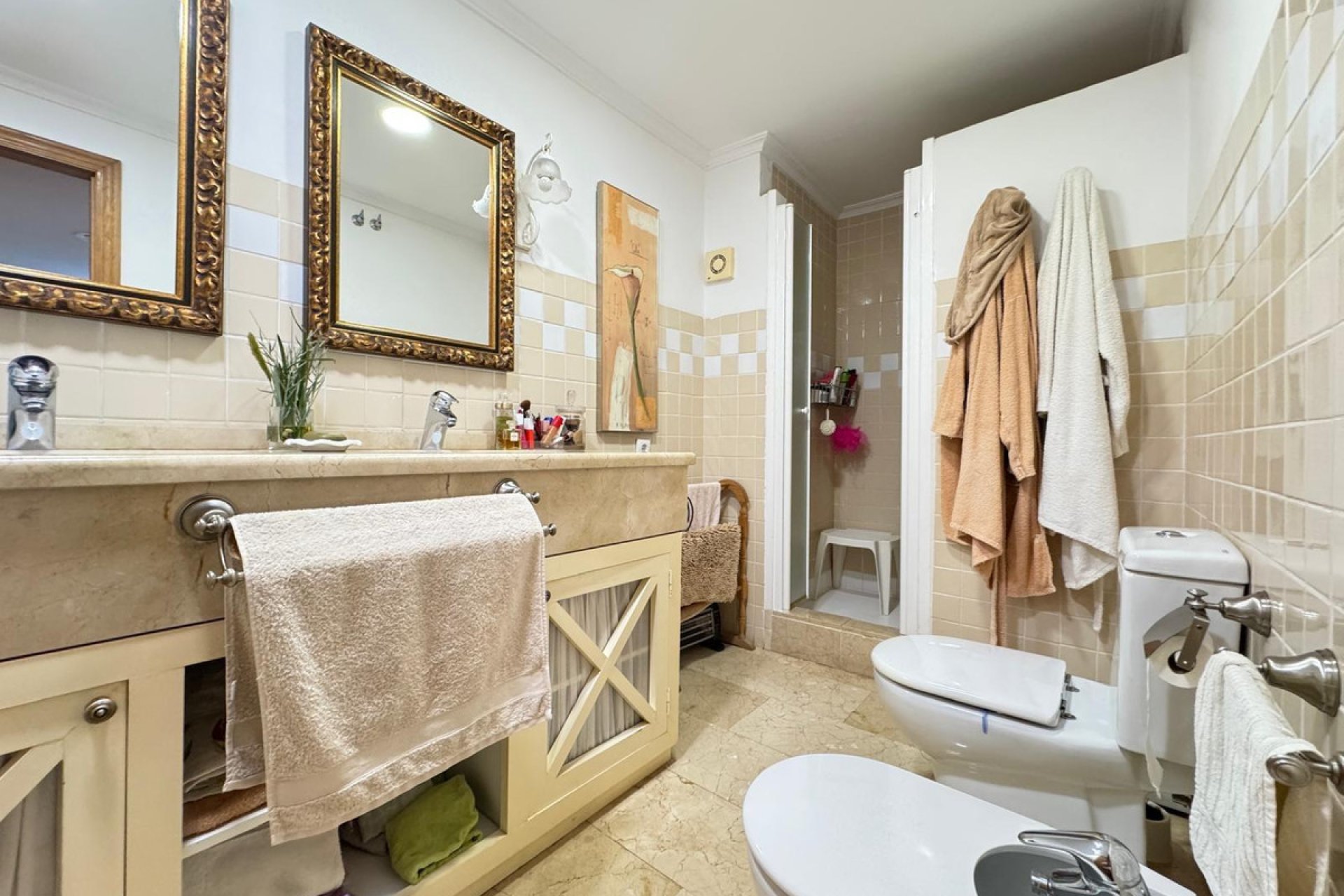 Használt ingatlanok - Apartman / lakás -
Torrevieja - Torrevieja Centro