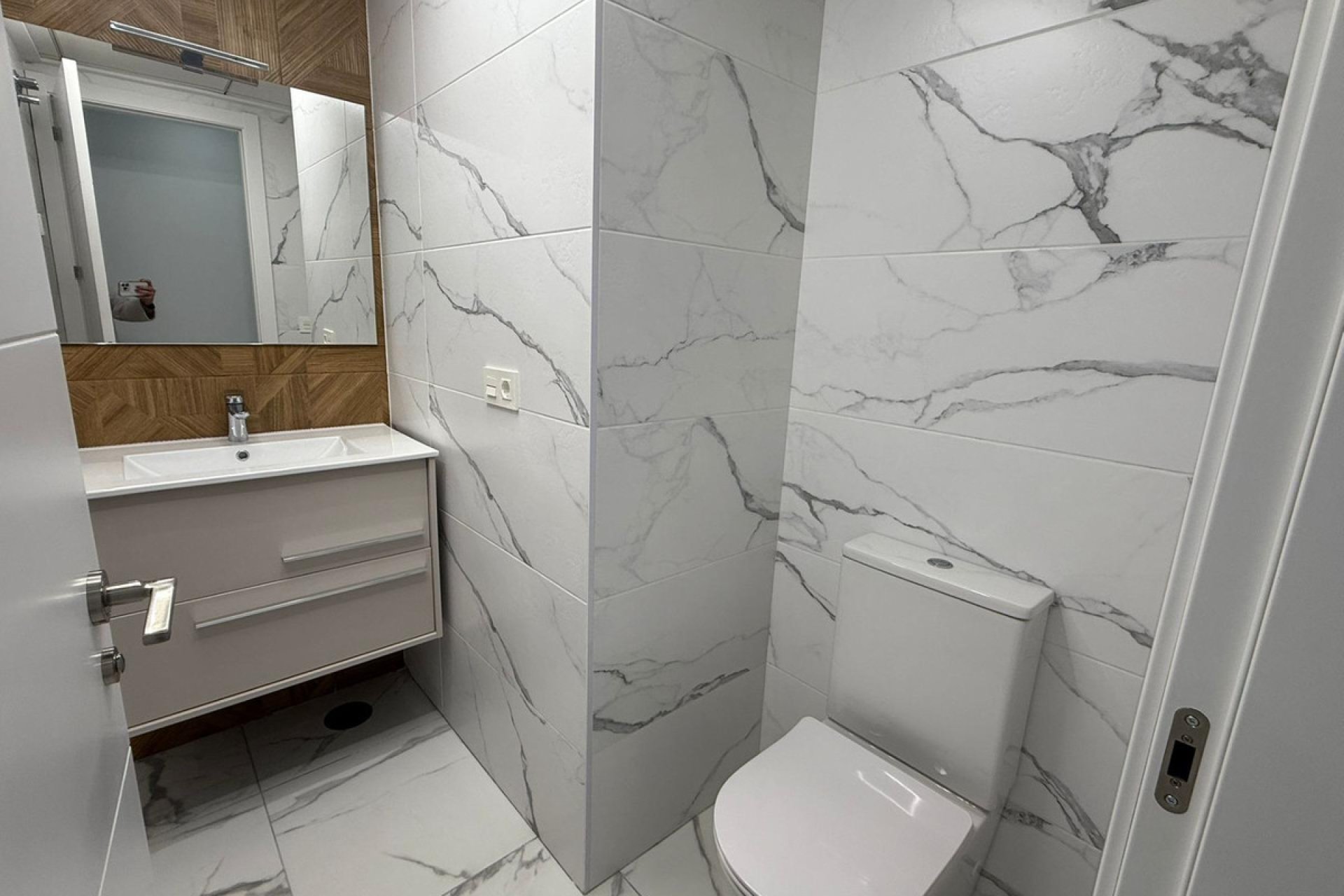 Használt ingatlanok - Apartman / lakás -
Torrevieja - Torrevieja Centro