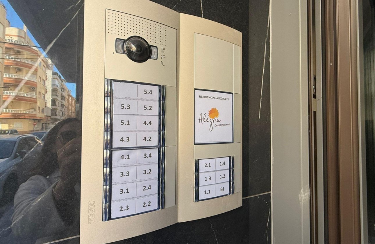 Használt ingatlanok - Apartman / lakás -
Torrevieja - Torrevieja Centro