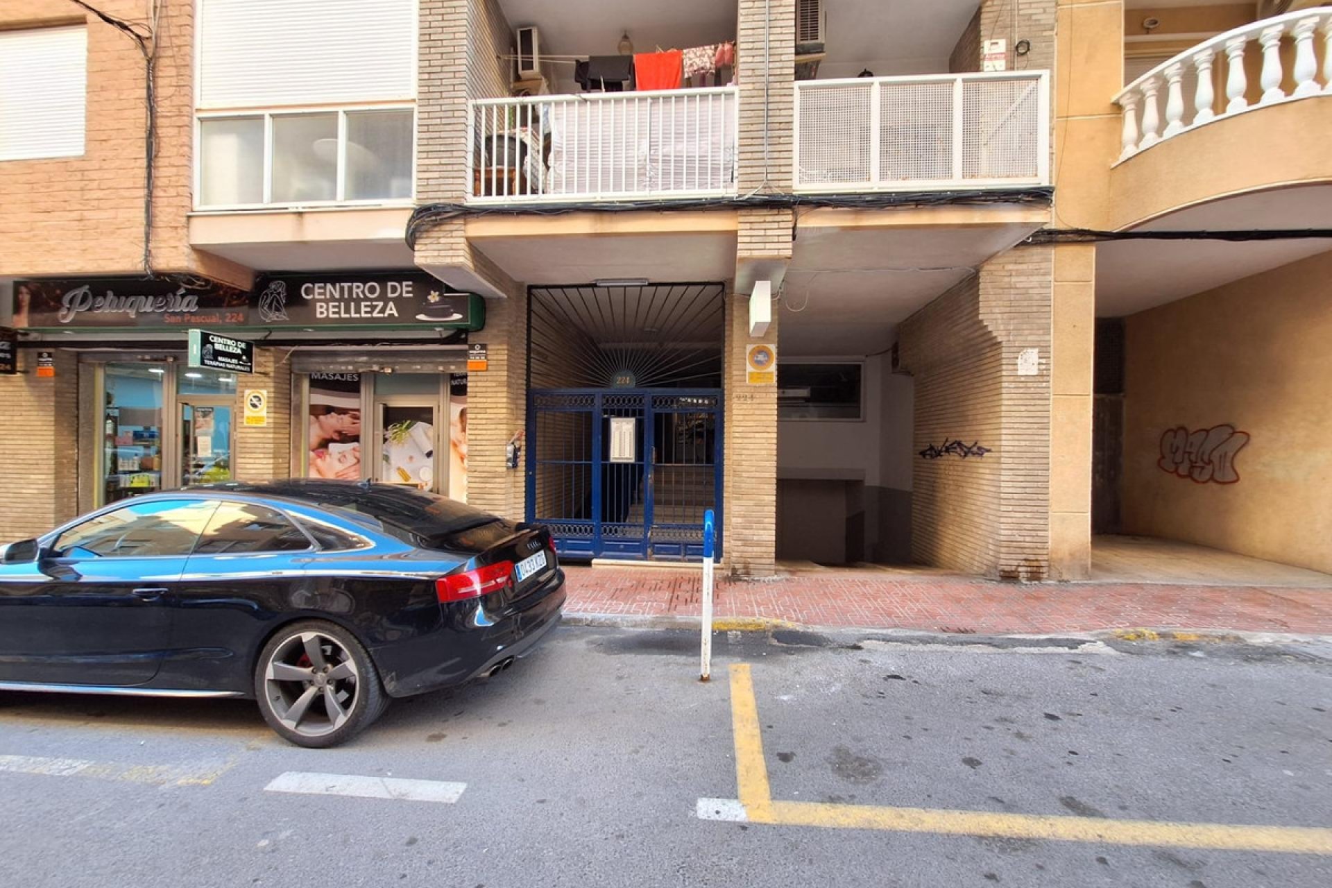 Használt ingatlanok - Apartman / lakás -
Torrevieja - Torrevieja Centro
