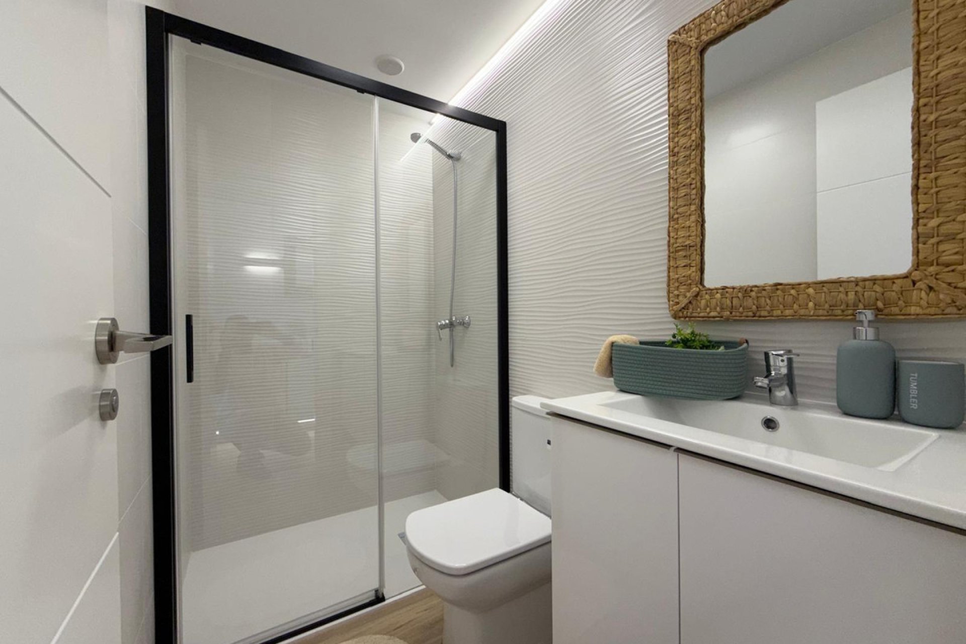 Használt ingatlanok - Apartman / lakás -
Torrevieja - Torrevieja Centro