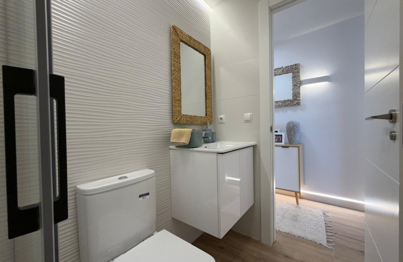 Használt ingatlanok - Apartman / lakás -
Torrevieja - Torrevieja Centro