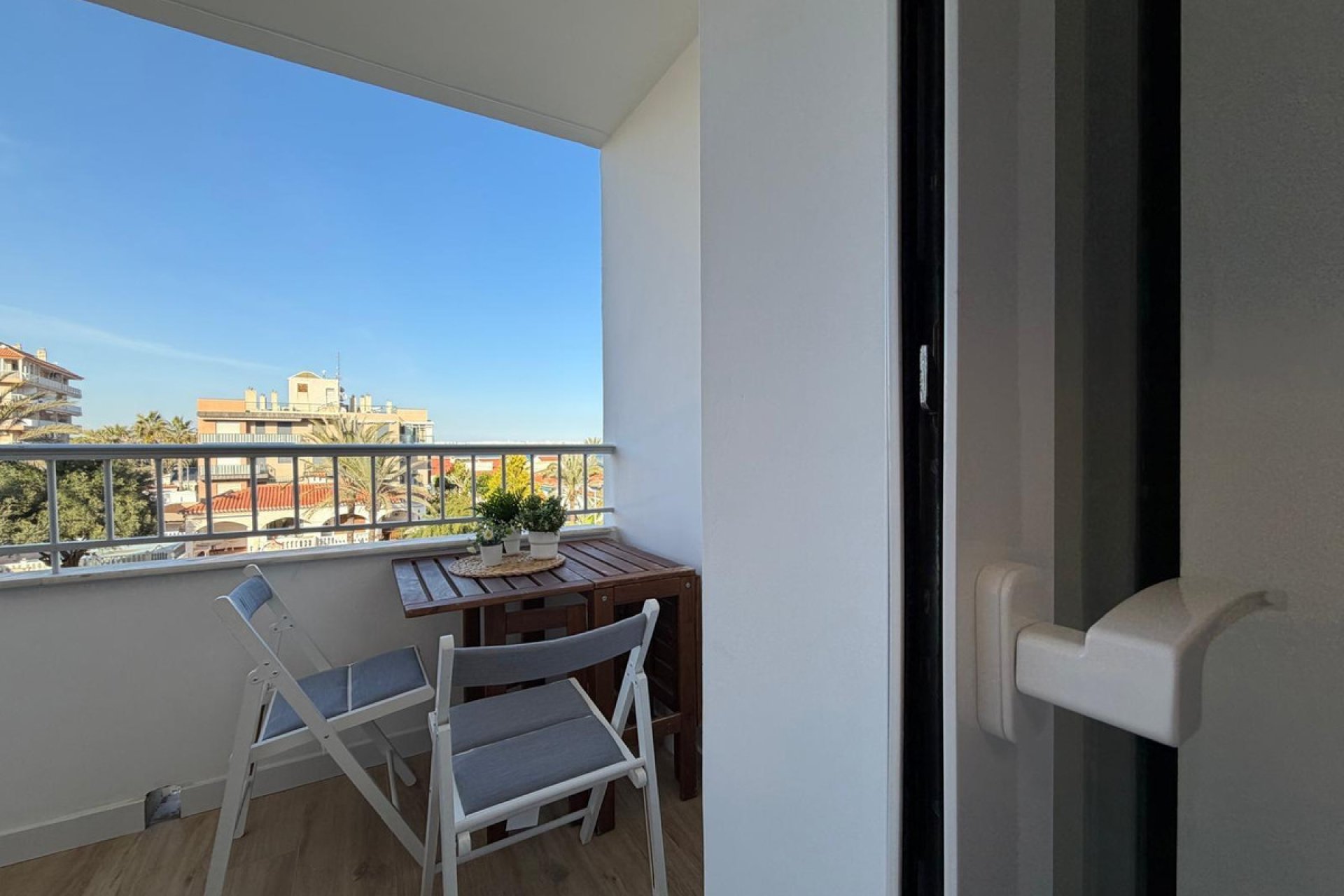 Használt ingatlanok - Apartman / lakás -
Torrevieja - Torrevieja Centro