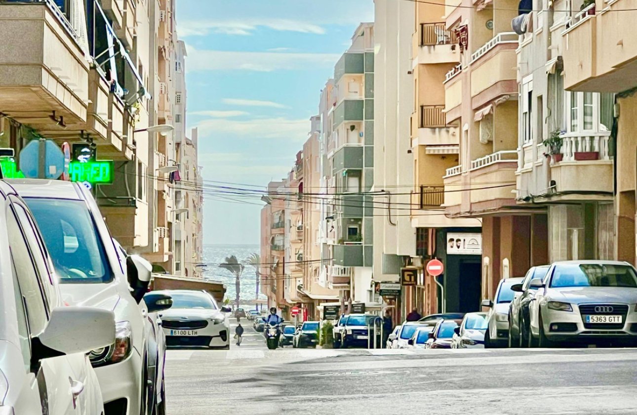 Használt ingatlanok - Apartman / lakás -
Torrevieja - Torrevieja Centro