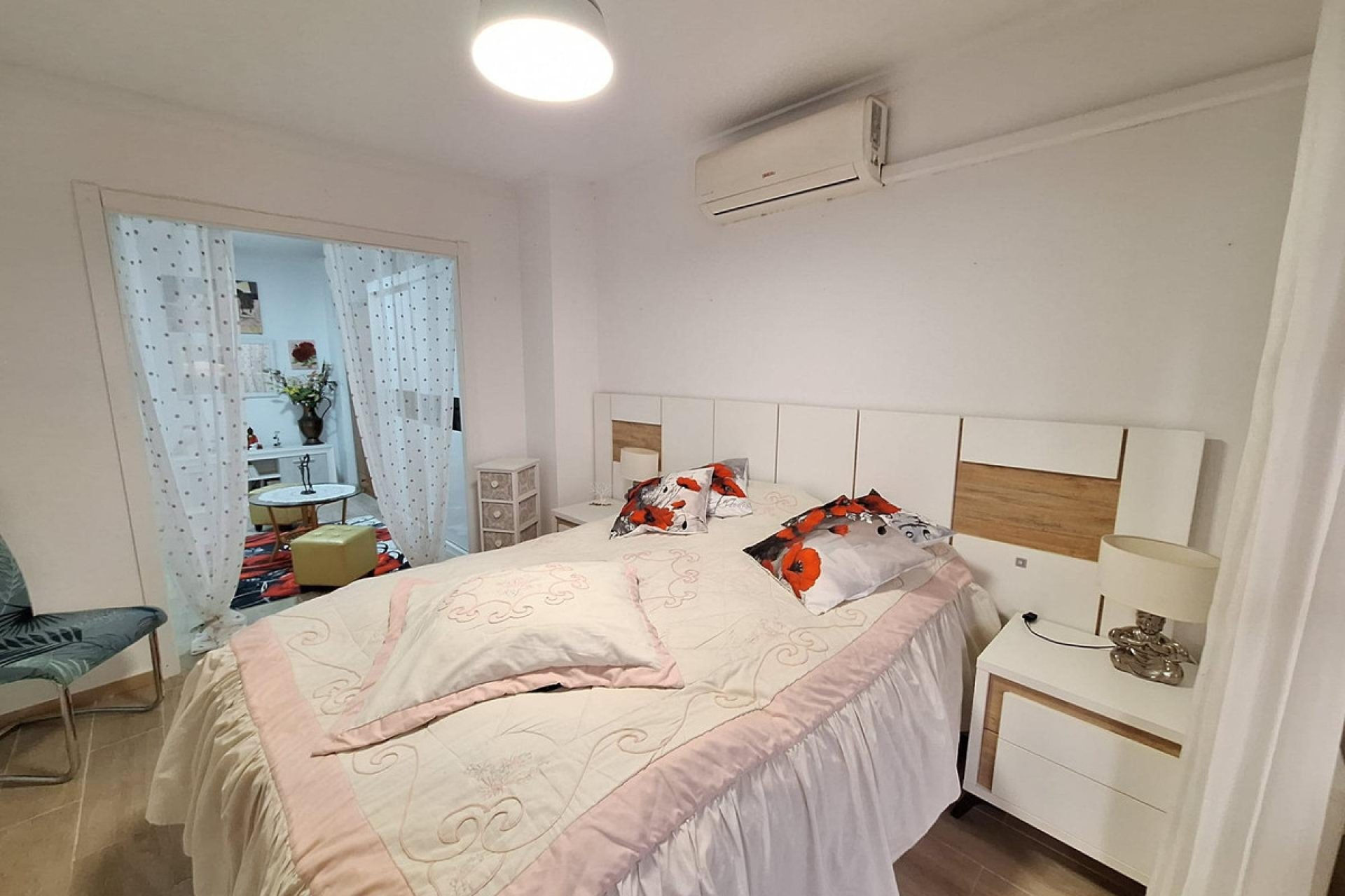 Használt ingatlanok - Apartman / lakás -
Torrevieja - Torrevieja Centro