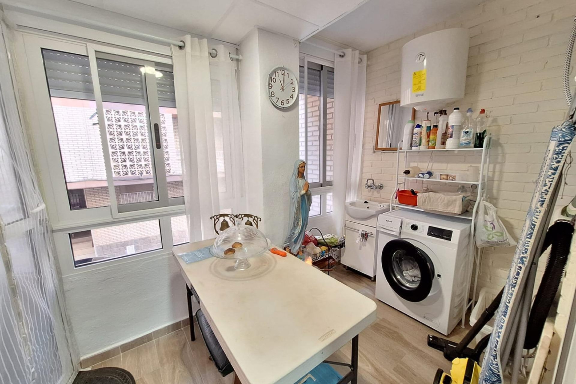 Használt ingatlanok - Apartman / lakás -
Torrevieja - Torrevieja Centro