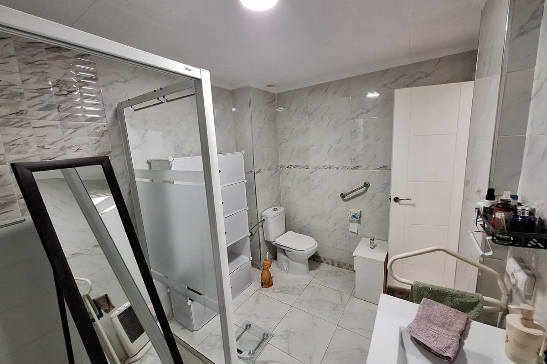 Használt ingatlanok - Apartman / lakás -
Torrevieja - Torrevieja Centro