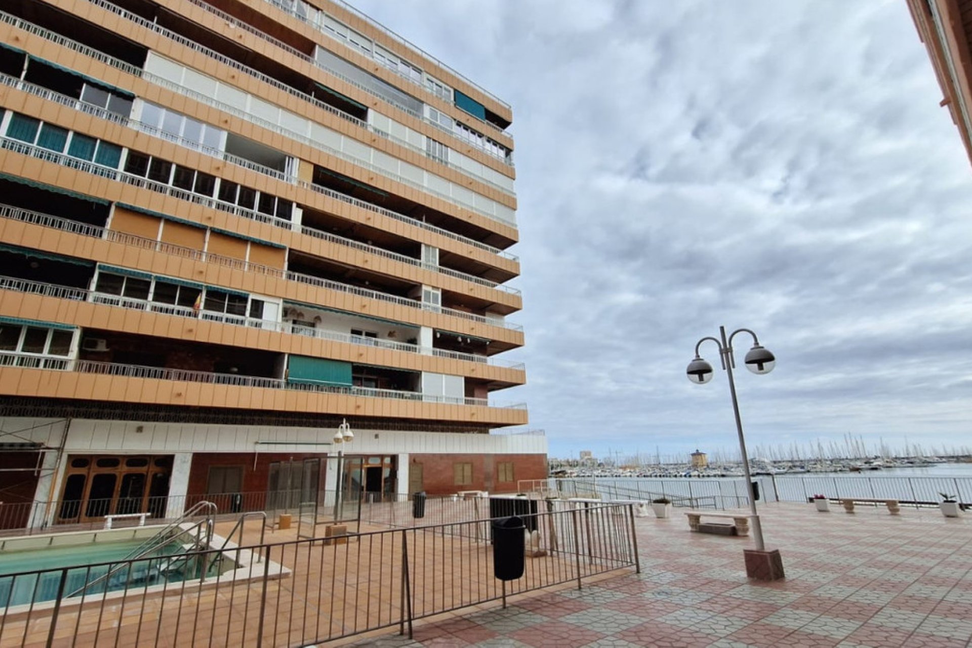 Használt ingatlanok - Apartman / lakás -
Torrevieja - Torrevieja Centro