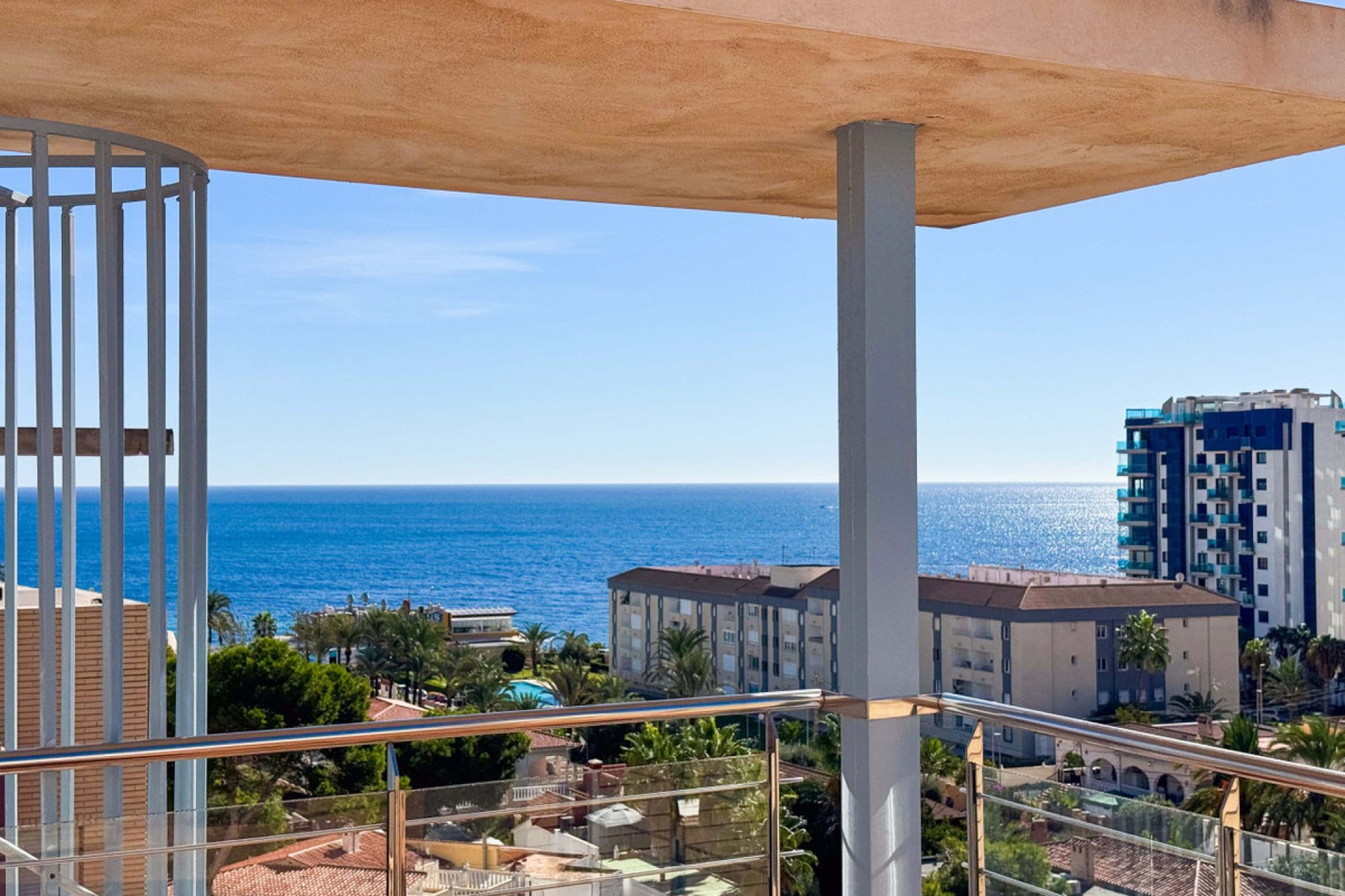 Használt ingatlanok - Apartman / lakás -
Torrevieja - Torrevieja Centro