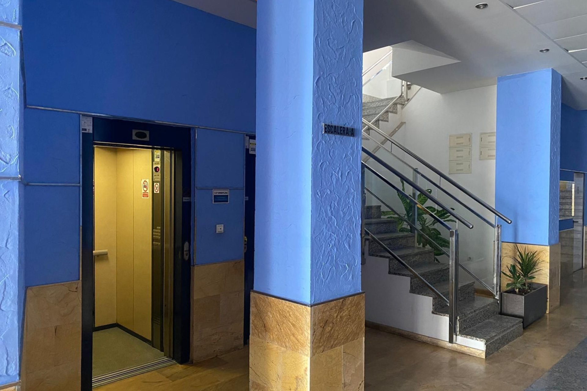 Használt ingatlanok - Apartman / lakás -
Torrevieja - Torrevieja Centro