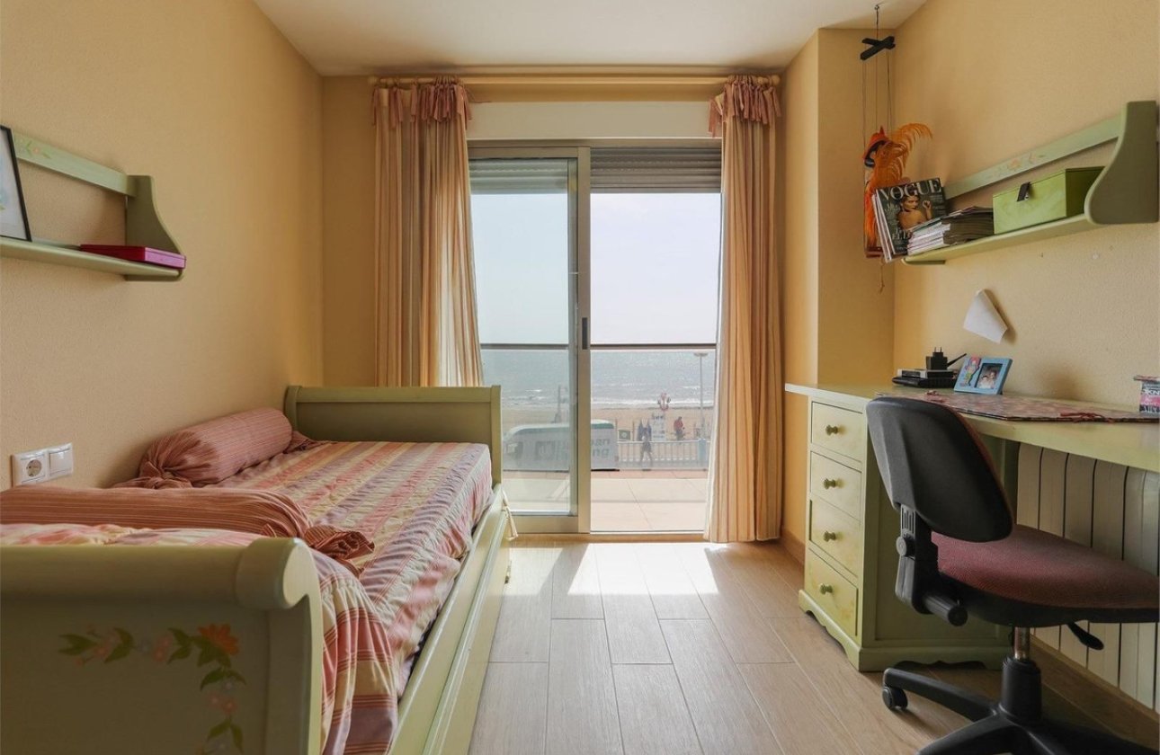Használt ingatlanok - Apartman / lakás -
Torrevieja - Torrevieja Centro