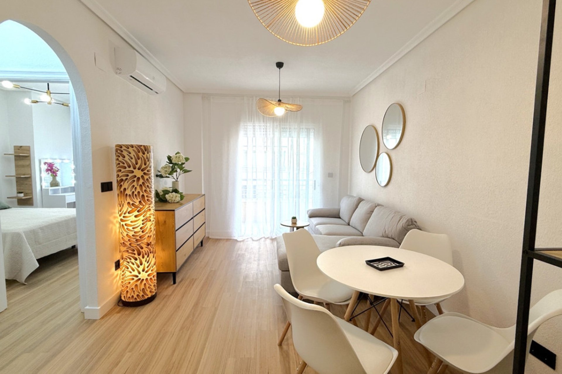 Használt ingatlanok - Apartman / lakás -
Torrevieja - Torrevieja Centro