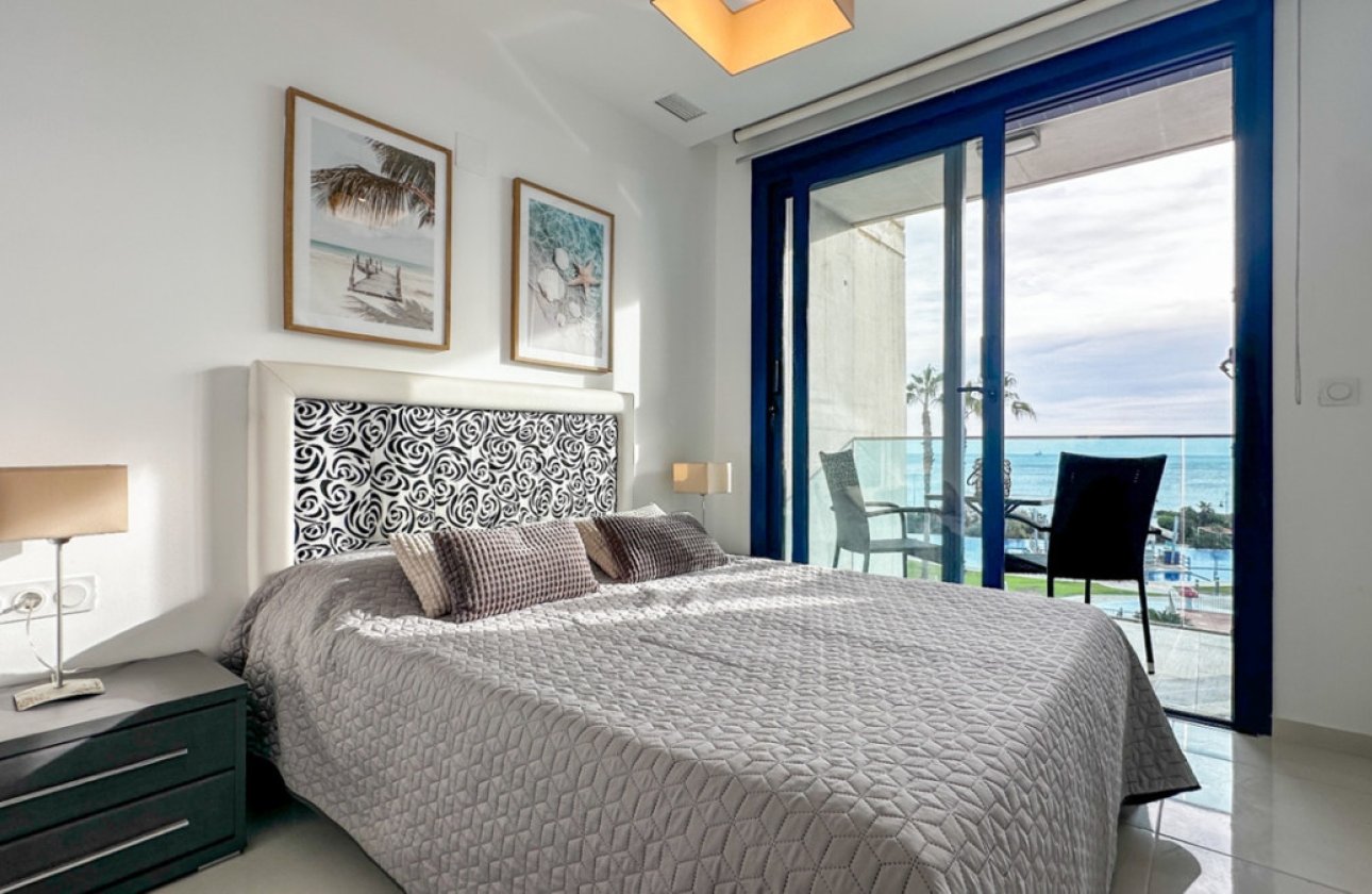 Használt ingatlanok - Apartman / lakás -
Torrevieja - Torrevieja Centro