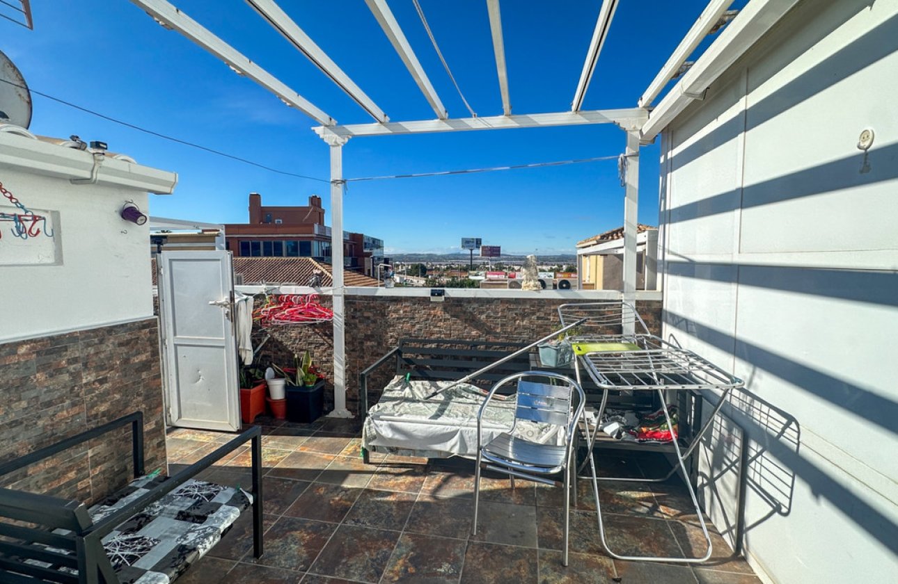 Használt ingatlanok - Apartman / lakás -
Torrevieja - Torrevieja Centro