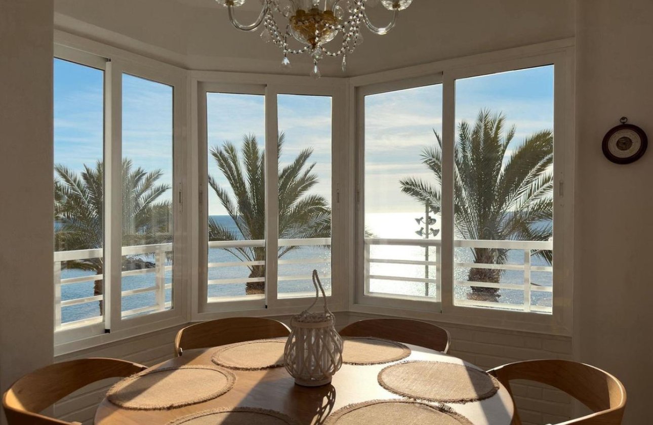 Használt ingatlanok - Apartman / lakás -
Torrevieja - Torrevieja Centro