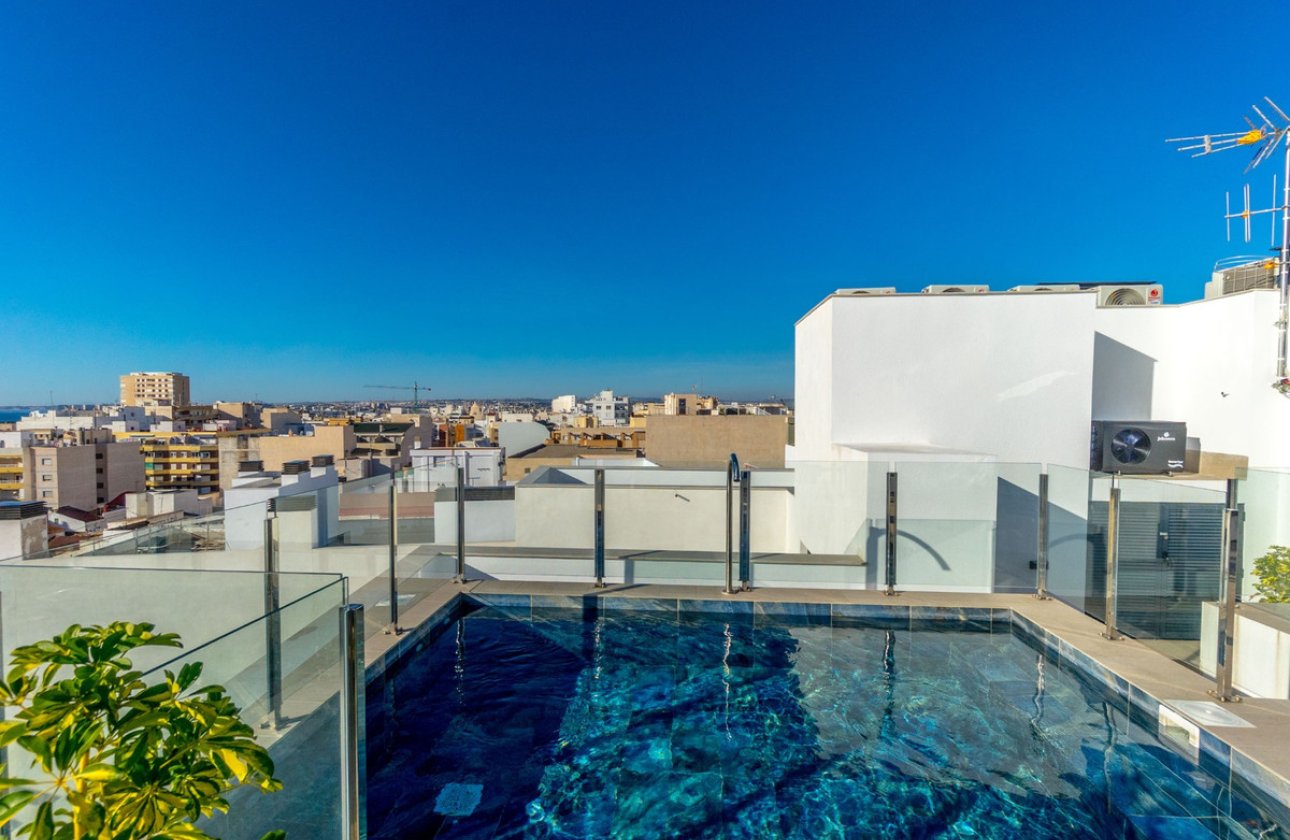 Használt ingatlanok - Apartman / lakás -
Torrevieja - Torrevieja Centro