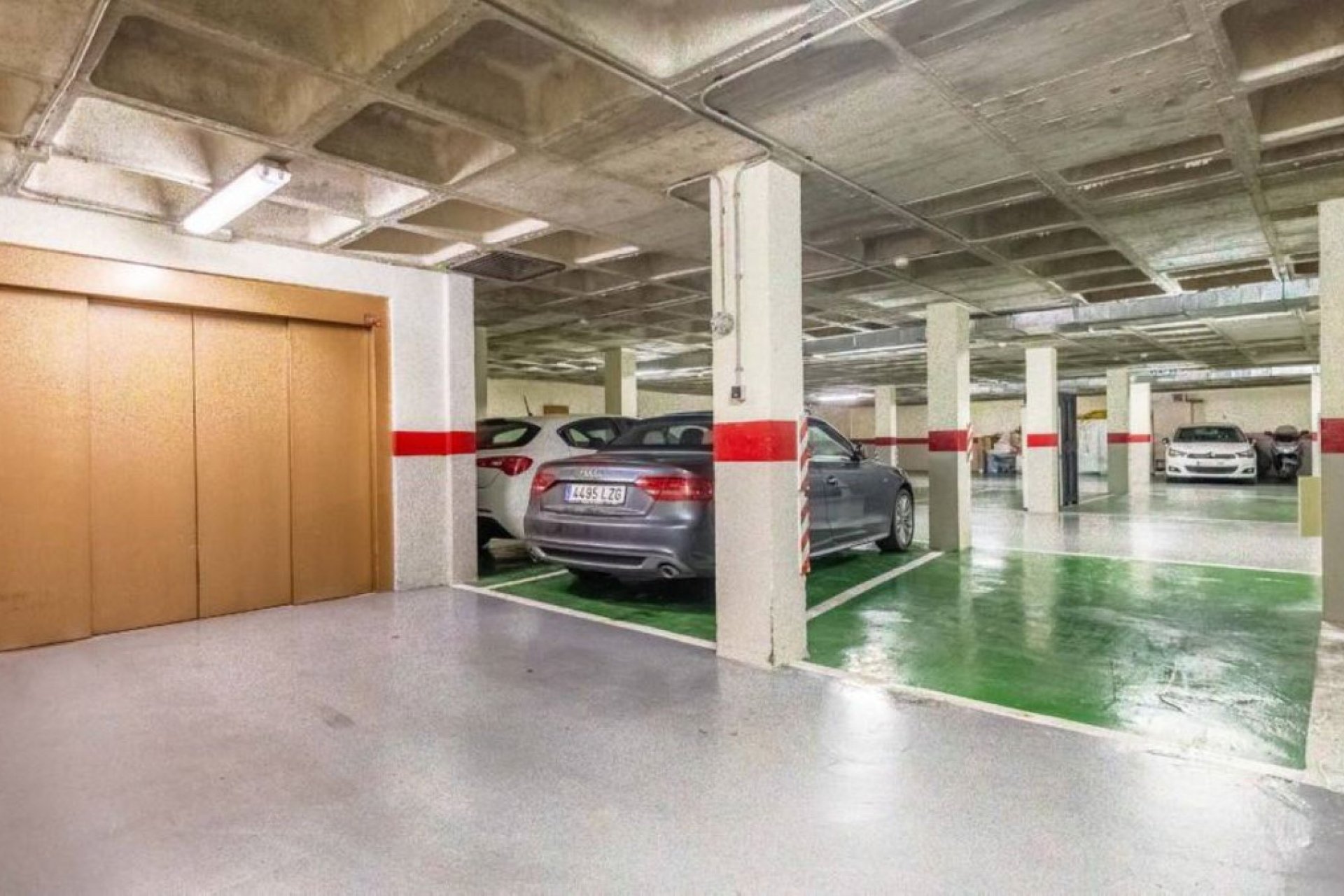 Használt ingatlanok - Apartman / lakás -
Torrevieja - Torrevieja Centro