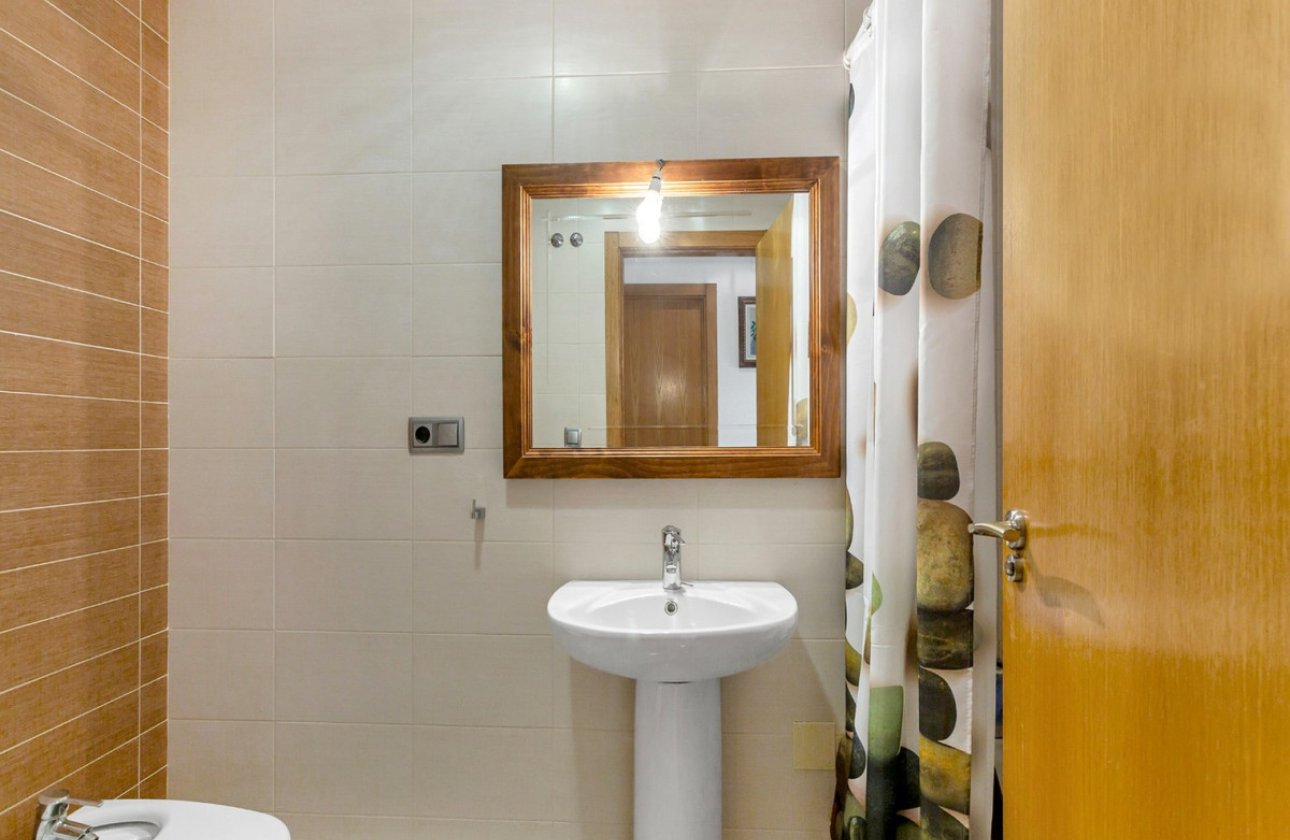 Használt ingatlanok - Apartman / lakás -
Torrevieja - Torrevieja Centro