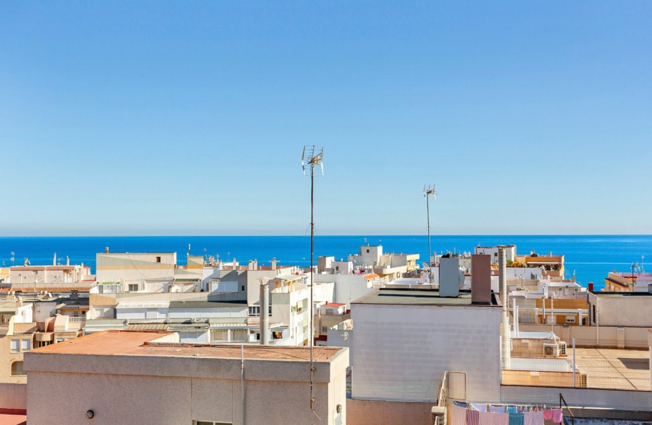 Használt ingatlanok - Apartman / lakás -
Torrevieja - Torrevieja Centro