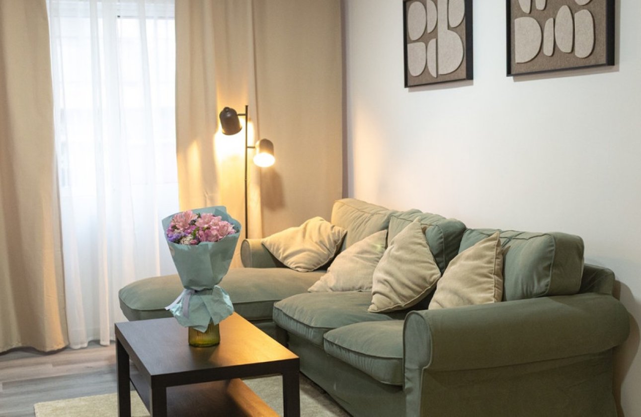 Használt ingatlanok - Apartman / lakás -
Torrevieja - Torrevieja Centro