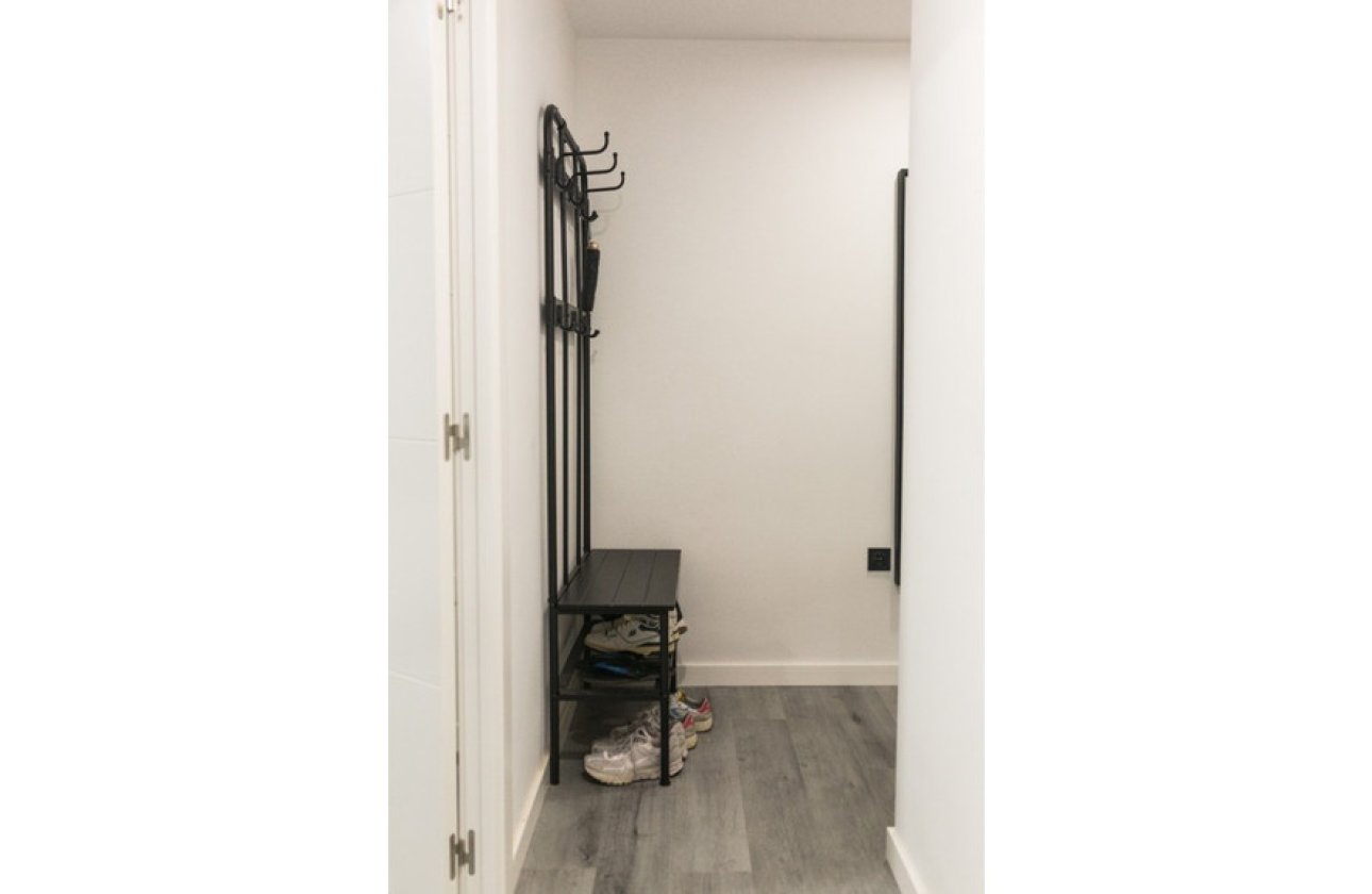 Használt ingatlanok - Apartman / lakás -
Torrevieja - Torrevieja Centro