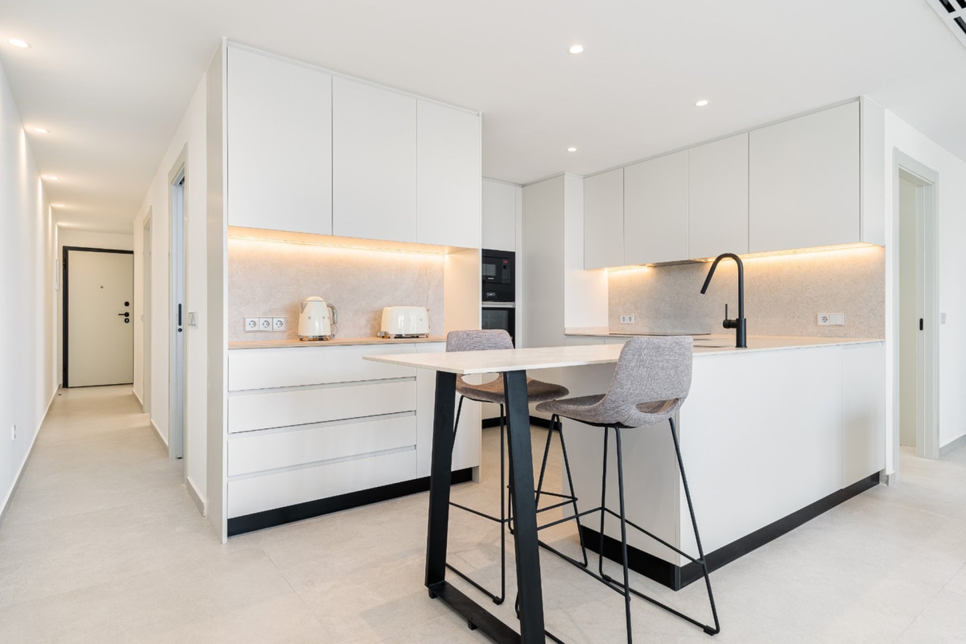 Használt ingatlanok - Apartman / lakás -
Torrevieja - Torrevieja Centro